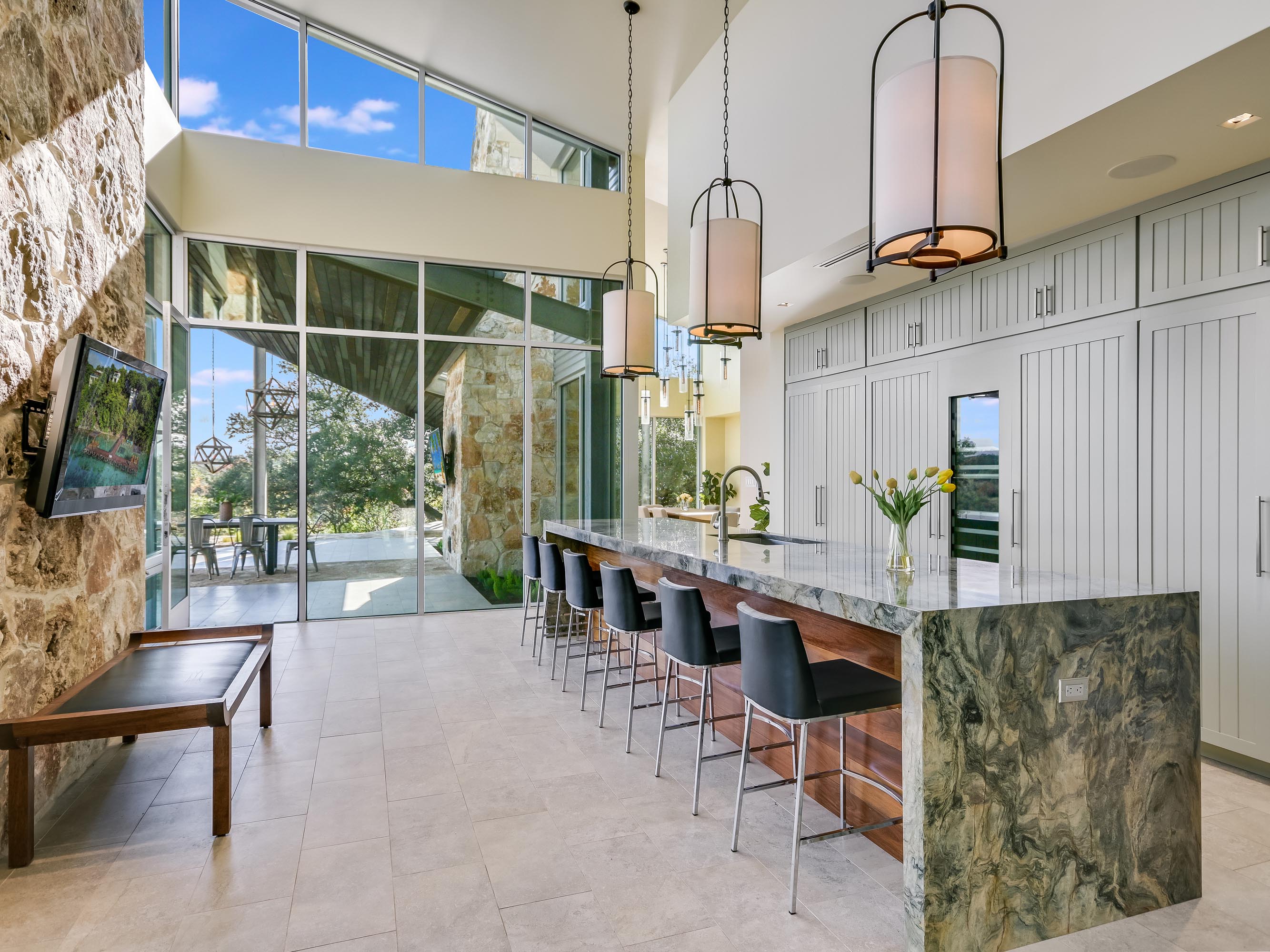 1946 Backbone Ridge, Wimberley, Texas 78666 | Concierge Auctions