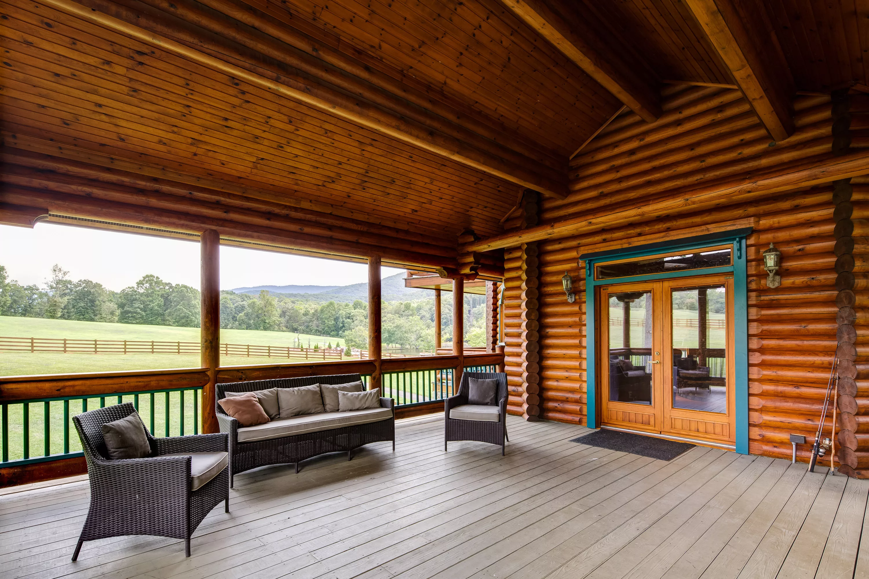 275 Kennemur Road, Historic Ellijay, Georgia 30536 - falling-waters-mountain-lodge-275-kennemur-rd-luxury-real-estate-7_sldvut