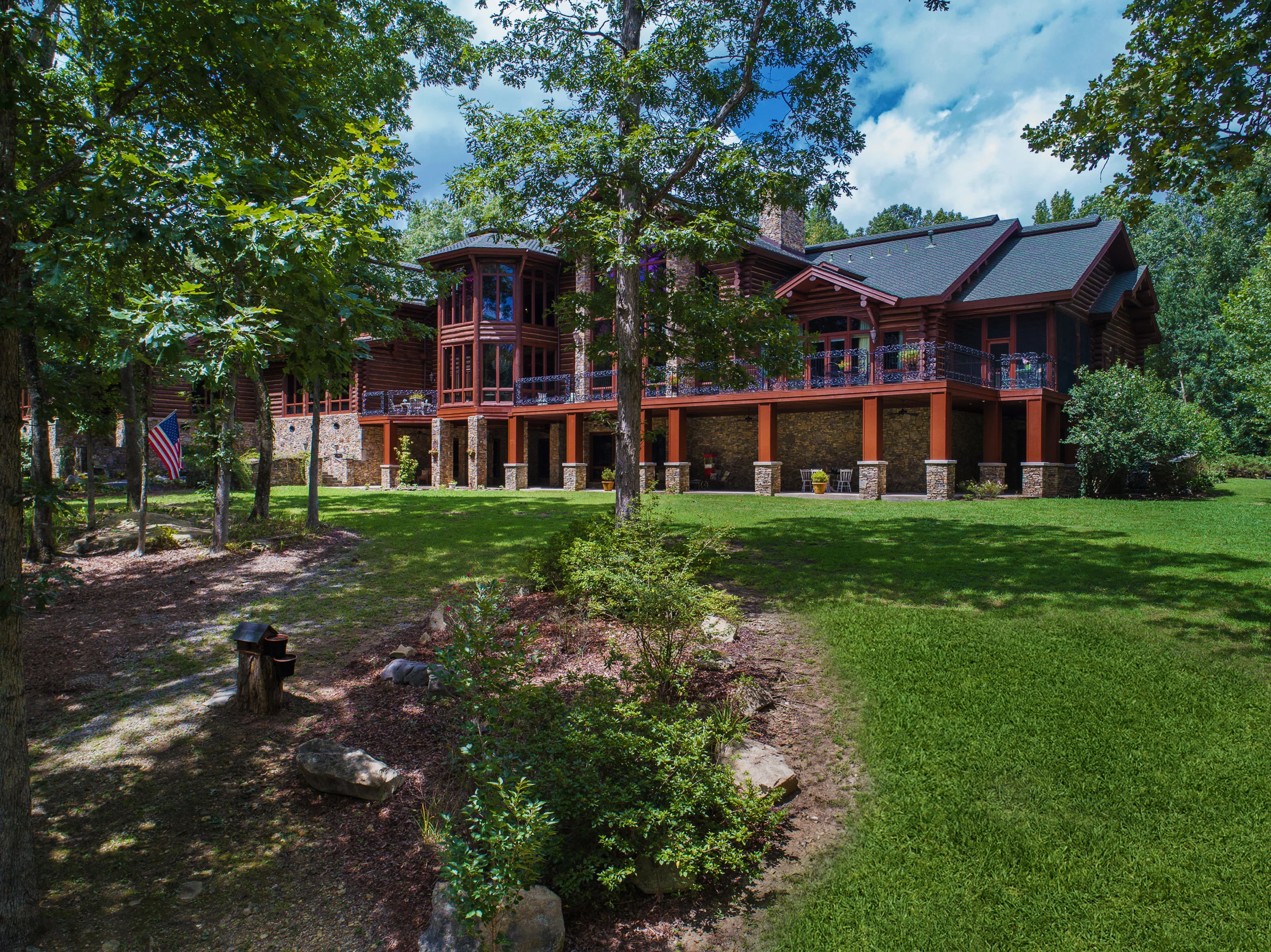 291 Valley Cruise Lane, Near Huntsville, Alabama  - 291-valley-cruise-lane-arab-alabama50_asfqfw