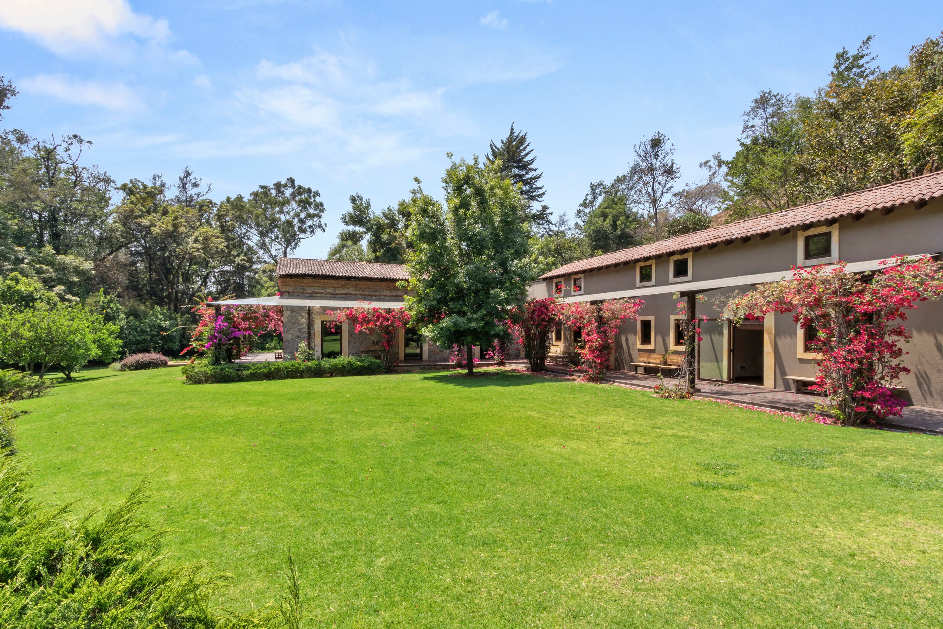 Valle De Bravo, Mexico State , Mexico - Rancho_El_Salto_17_wdaqrw
