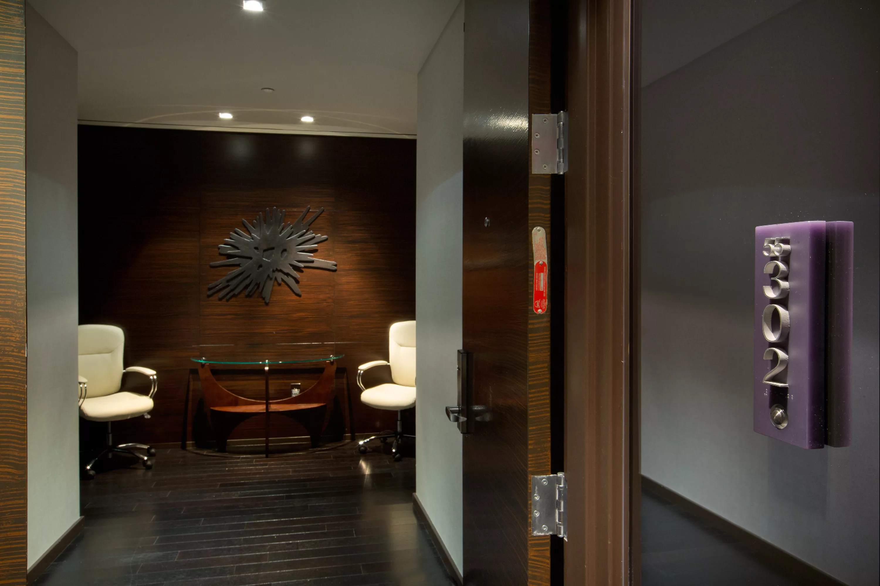 4381 West Flamingo Road, Las Vegas, Nevada 89103 - 4381_w_flamingo_rd_las_vegas_nv-01_ft6g9p