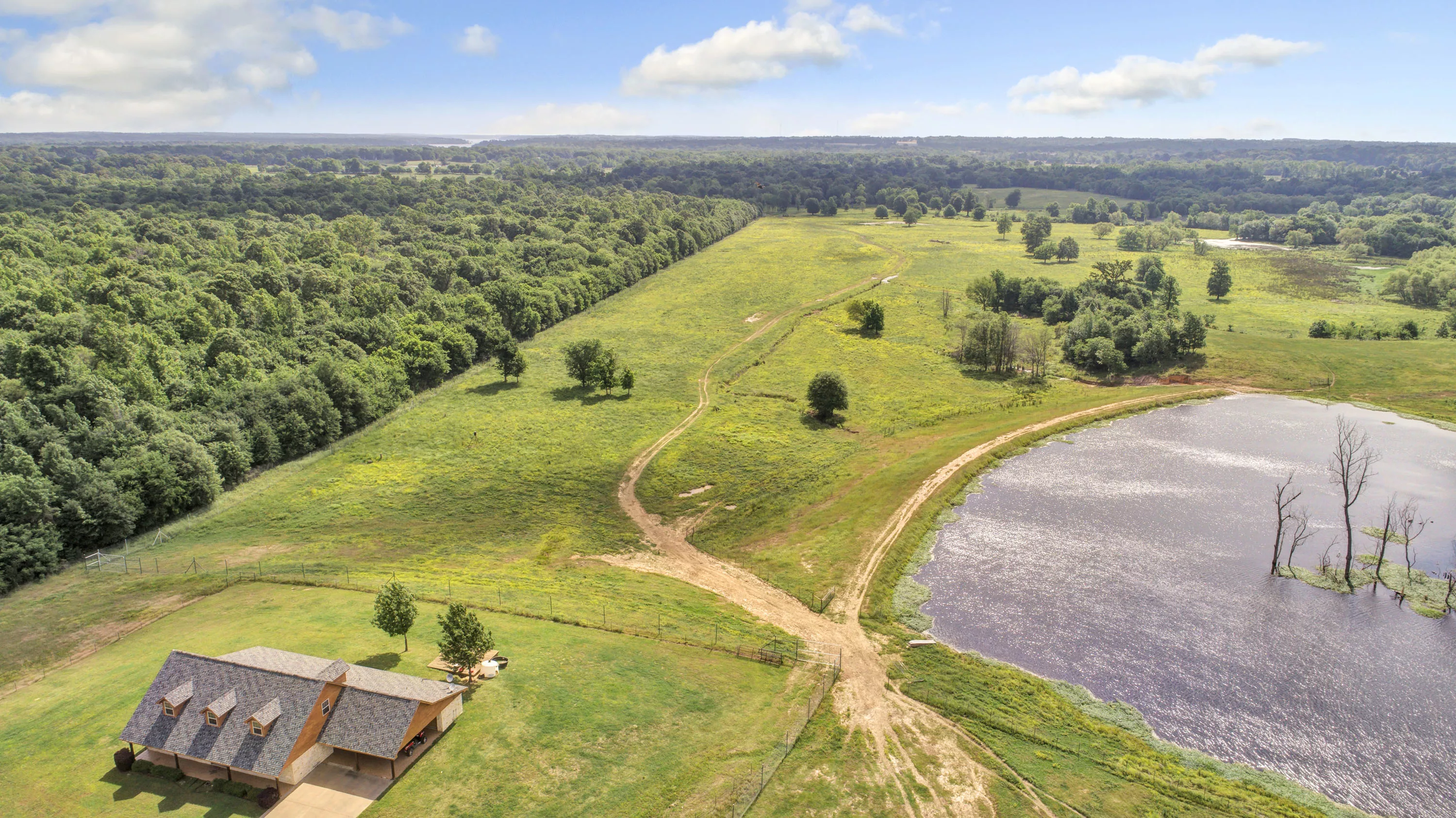 877 SW CR 3250, Dallas Area, Texas 75494 - ford-family-ranch-winnsboro-texas25_i9mf6v