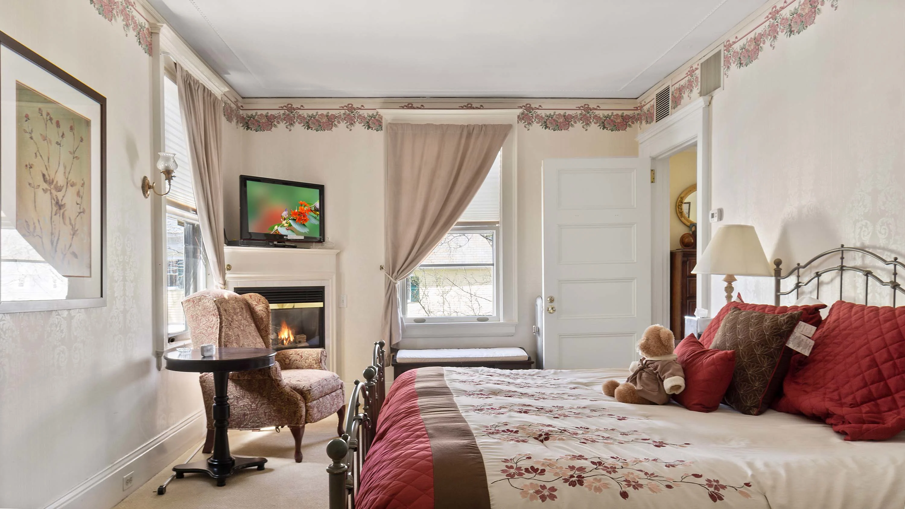 51 Walker Street, The Berkshires, Massachusetts 01240 - gateways-inn-51-walker-street-lenox-massachusetts35_jnv5zu