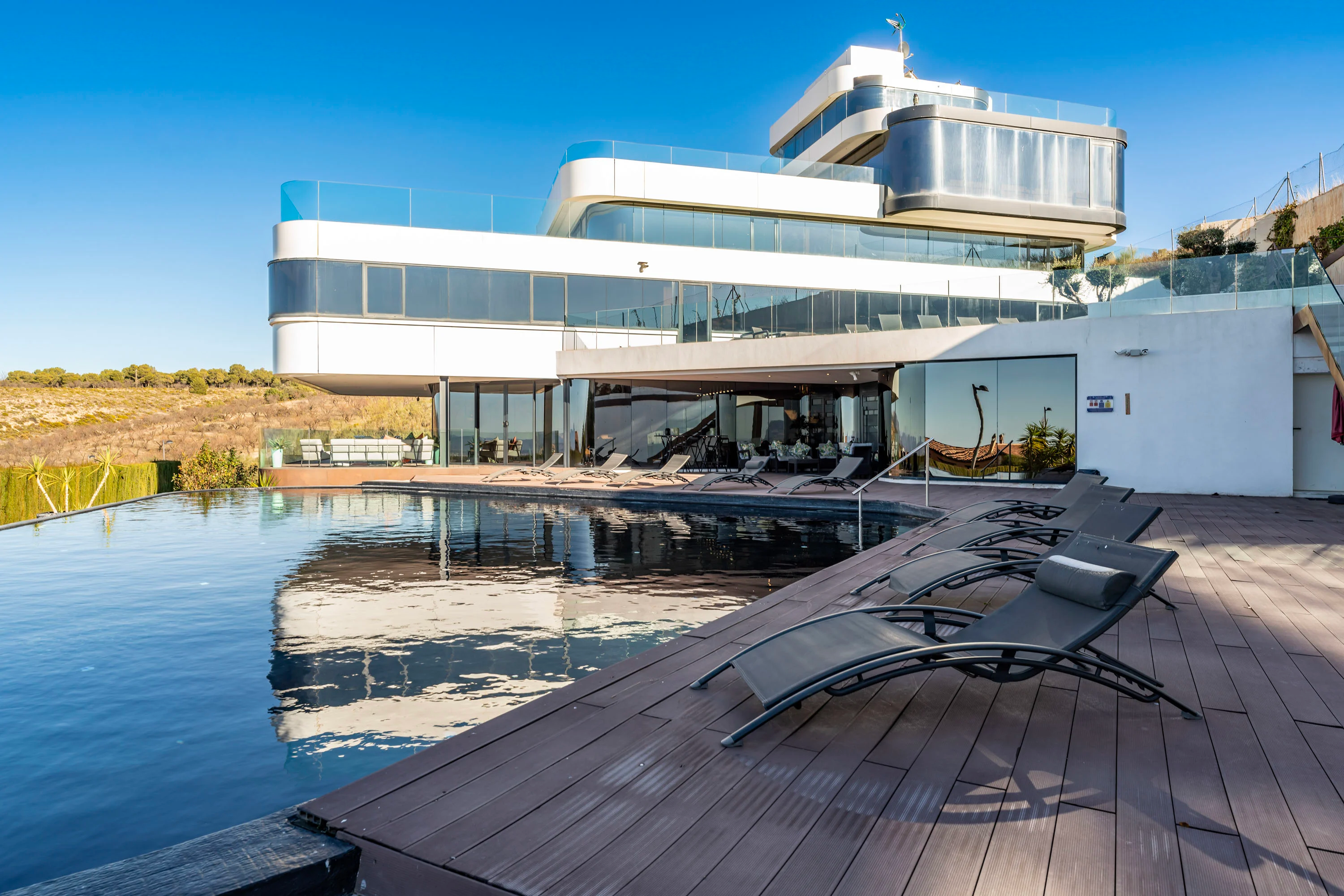 Silverfield Villa, Granada, La Zubia 1, Spain - silverfield-villa-la-zumbia-granada-spain24_xtw1fa