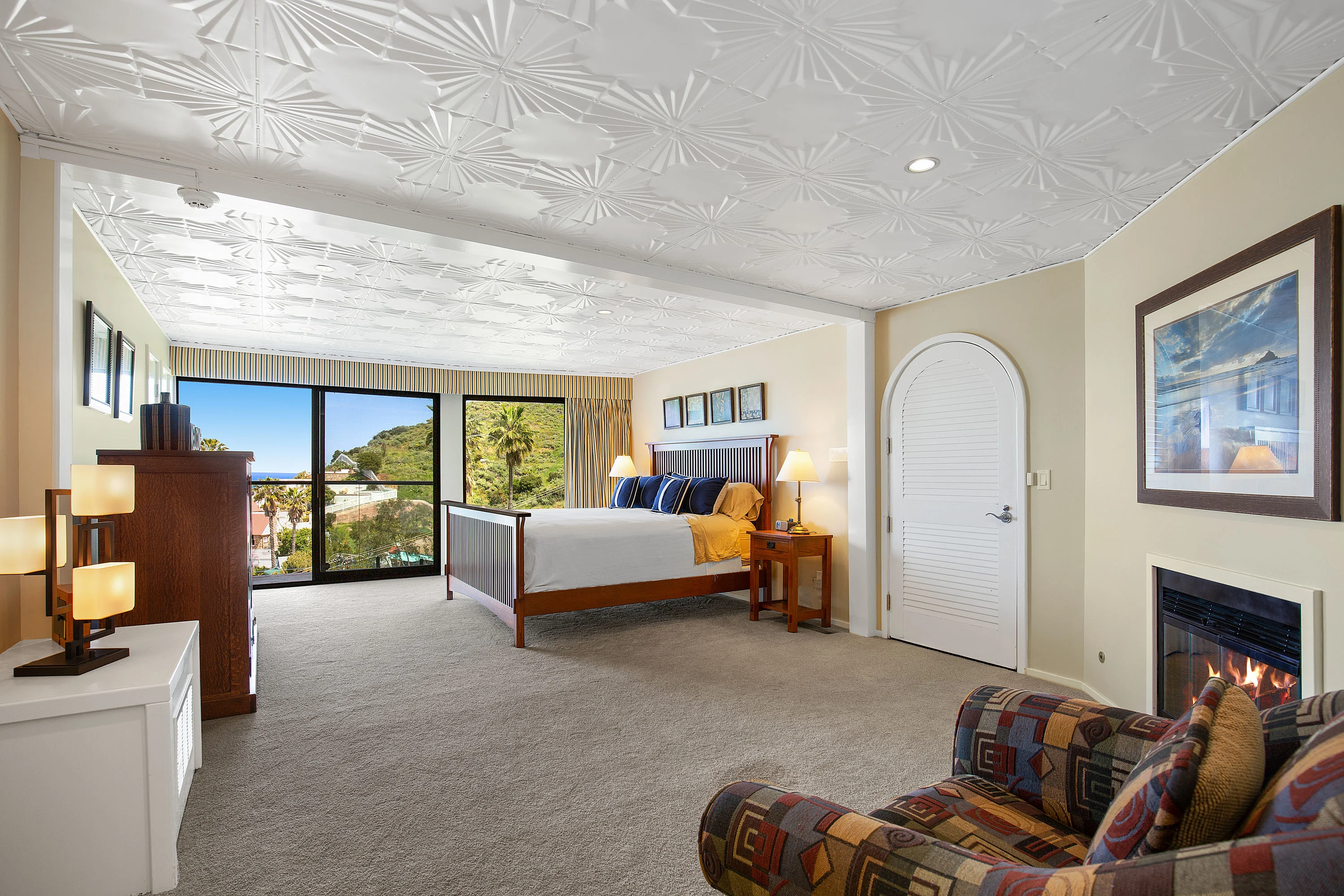 166 Middle Terrace, Avalon, Santa Catalina Island, California 90704 - 166-middle-terrace-santa-catalina-island-avalon-california20_djj6fy