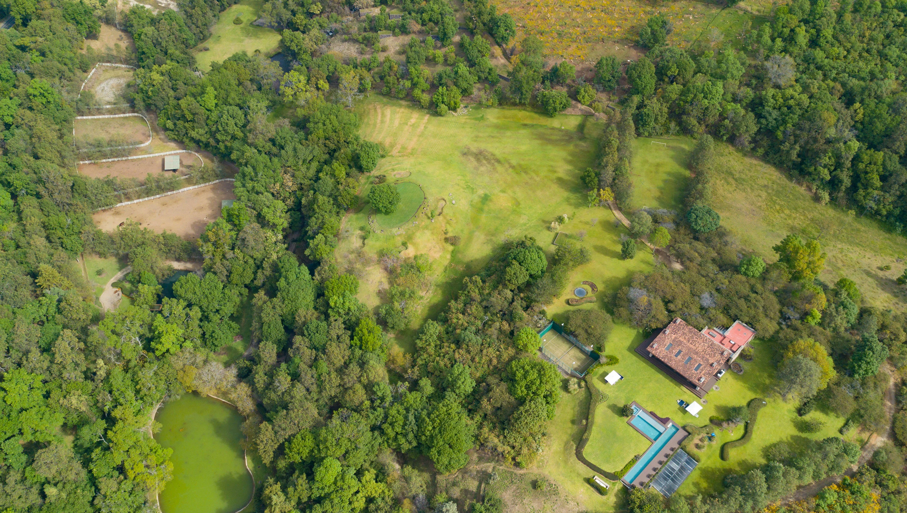 Valle De Bravo, Mexico State , Mexico - Rancho_El_Salto_54_ya1l9c