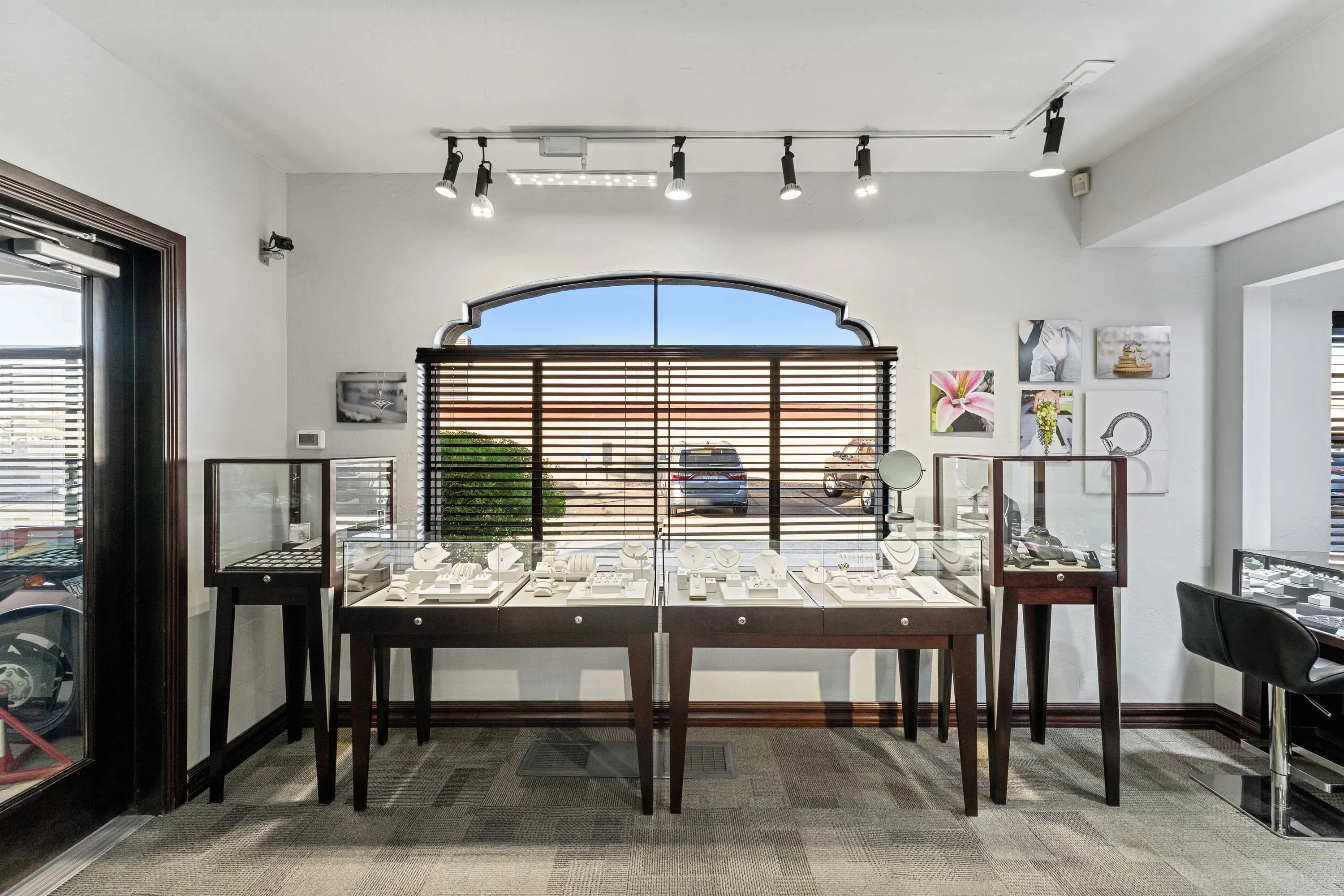 13845 North Scottsdale Road, Scottsdale, Arizona 85254 - 15_-_69-print-MTW02707_gwptl4