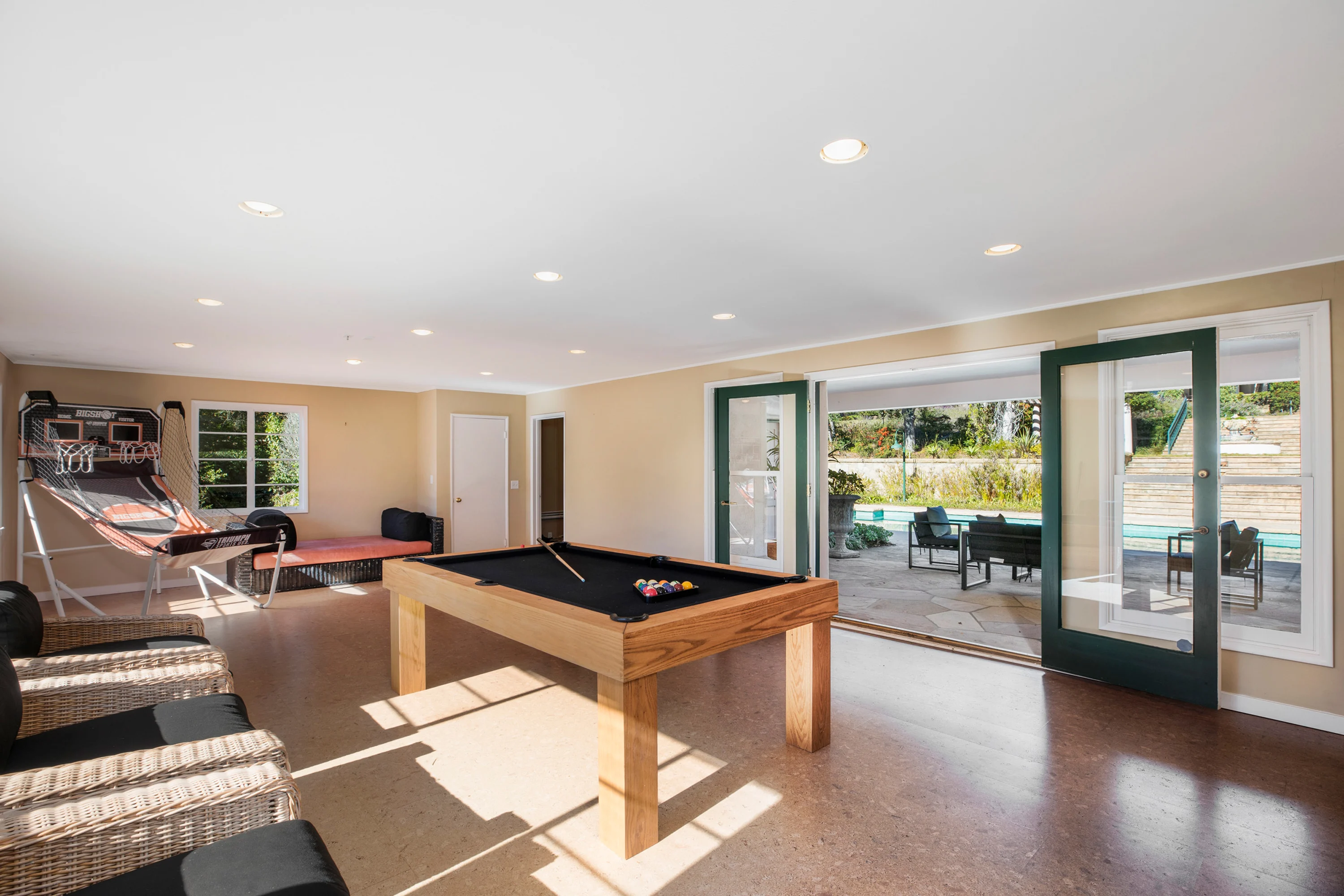 859 Picacho Lane, Montecito, California  - 859-picacho-lane-santa-barbara-california40_oyq2kt