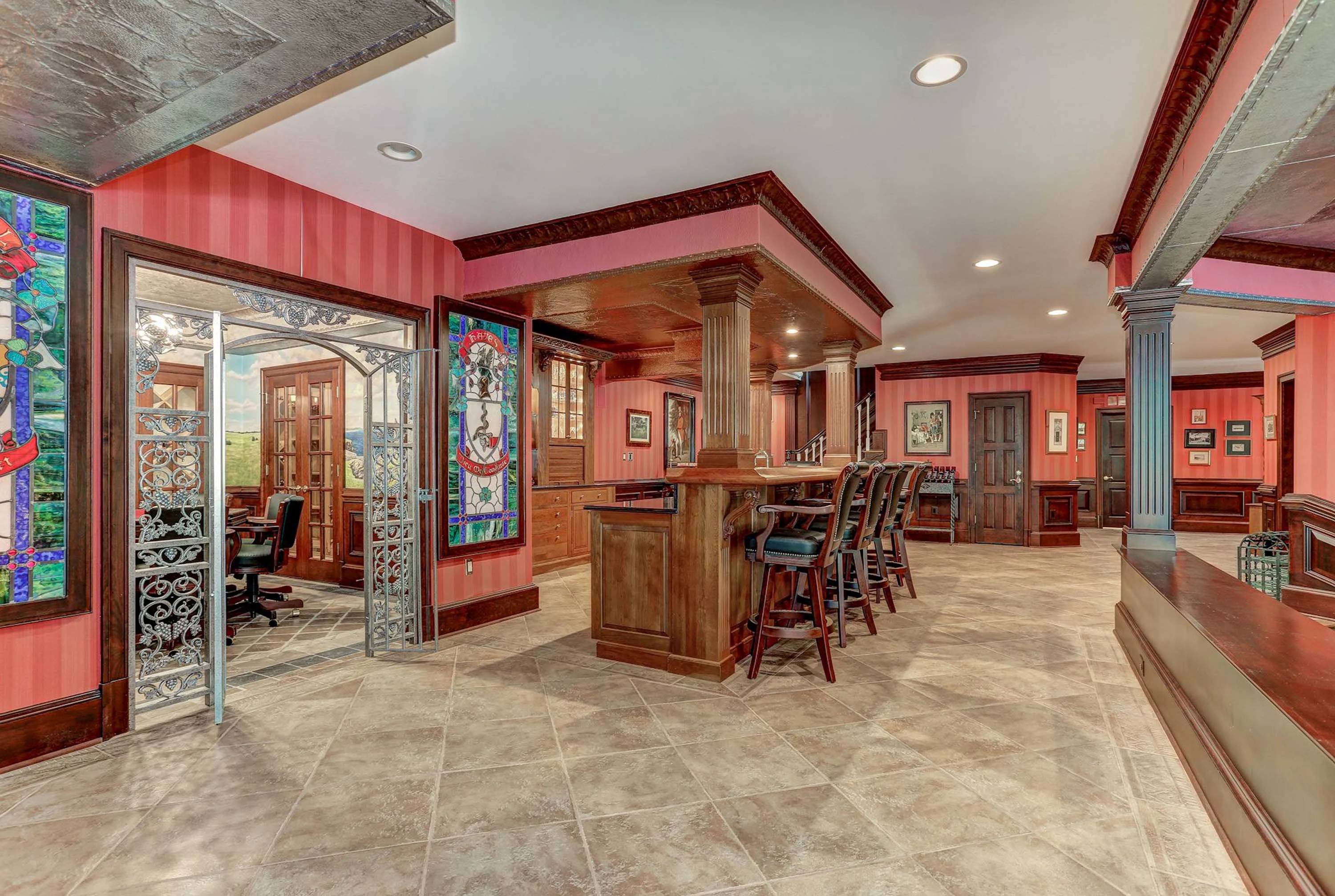7984 Georgetown Pike, Near Washington D.C., Virginia 22102 - 7984-georgetown-pike-mclean-virginia41_plmkhz
