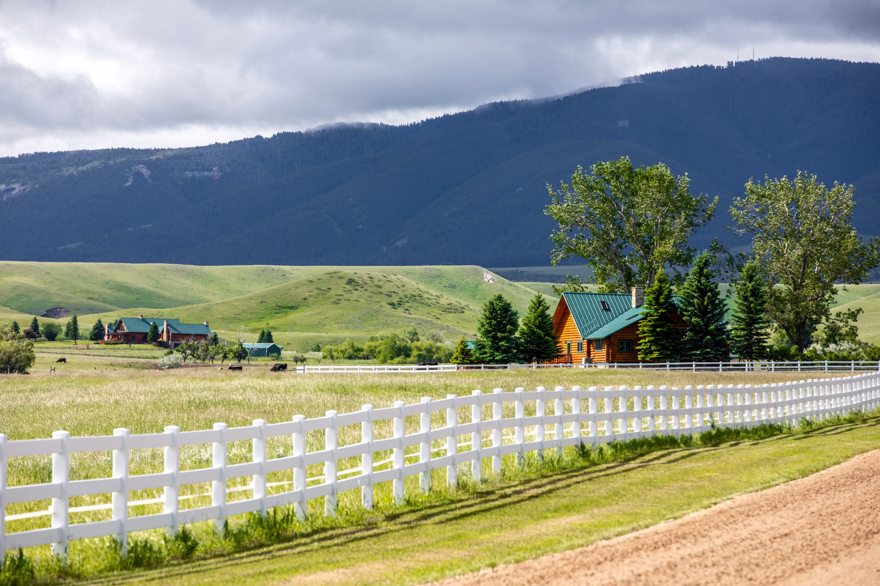 43 Rapid Creek Road, Sheridan, Wyoming 82801 - holy-cow-ranch-43-rapid-creek-road-sheridan-wyoming01_p2risv