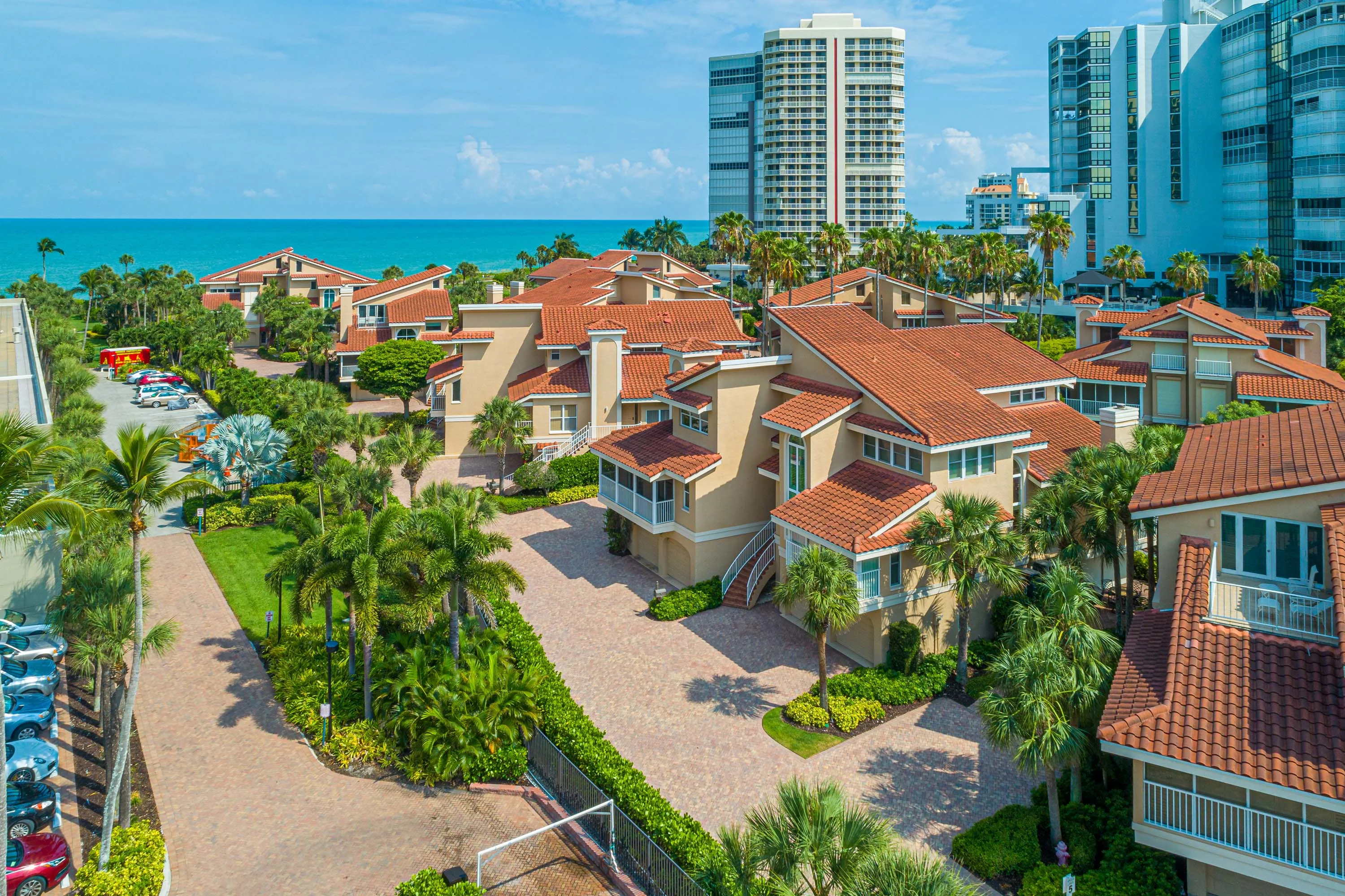 4727 Villa Mare Lane, Naples, Florida 34103 - 4727_villa_mare_lane_naples_florida_03_vrvyvw
