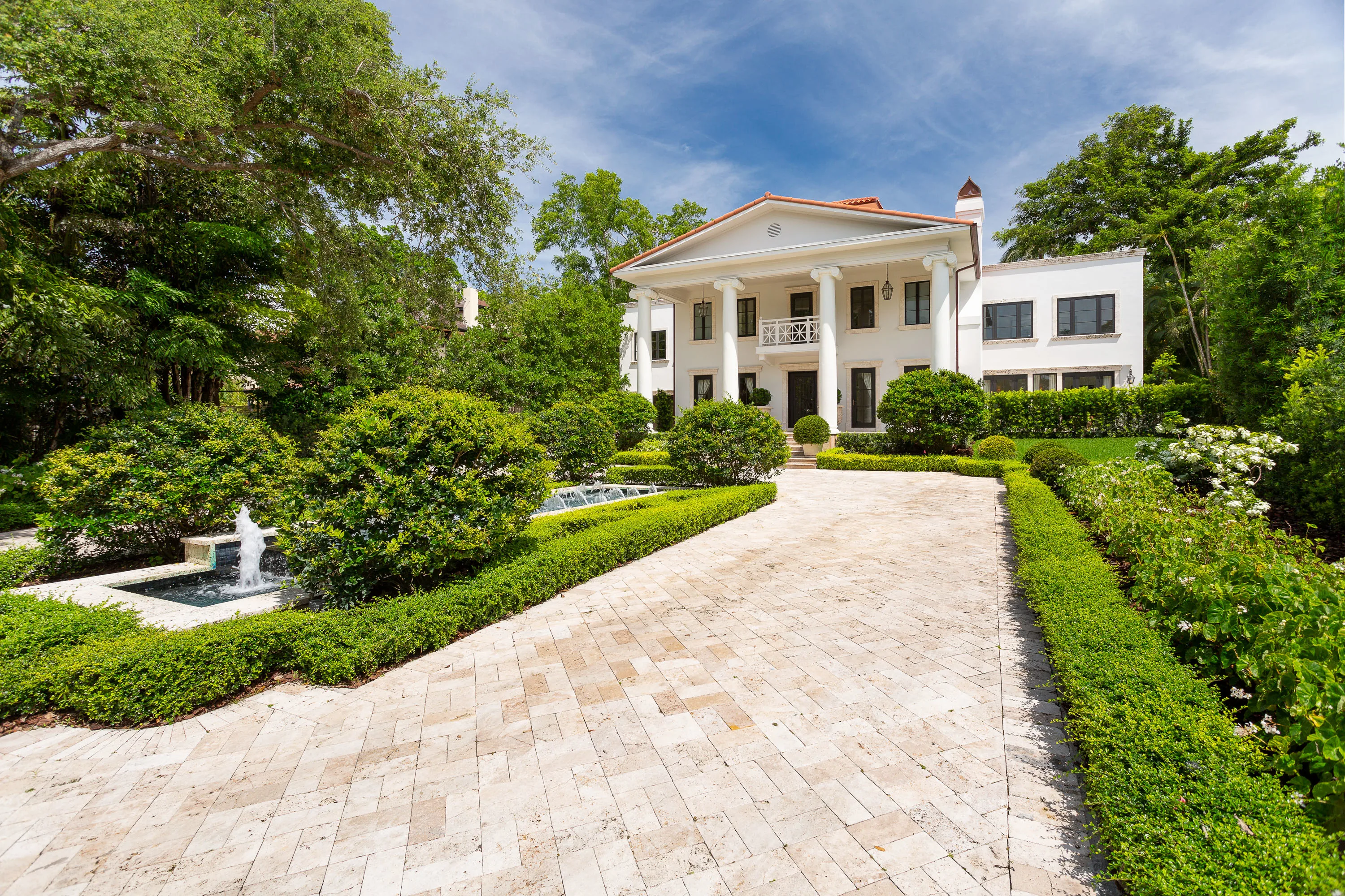 2131 South Bayshore Drive, Miami, Florida 33133 - 2131-south-bayshore-drive-miami-florida007_cdpxao