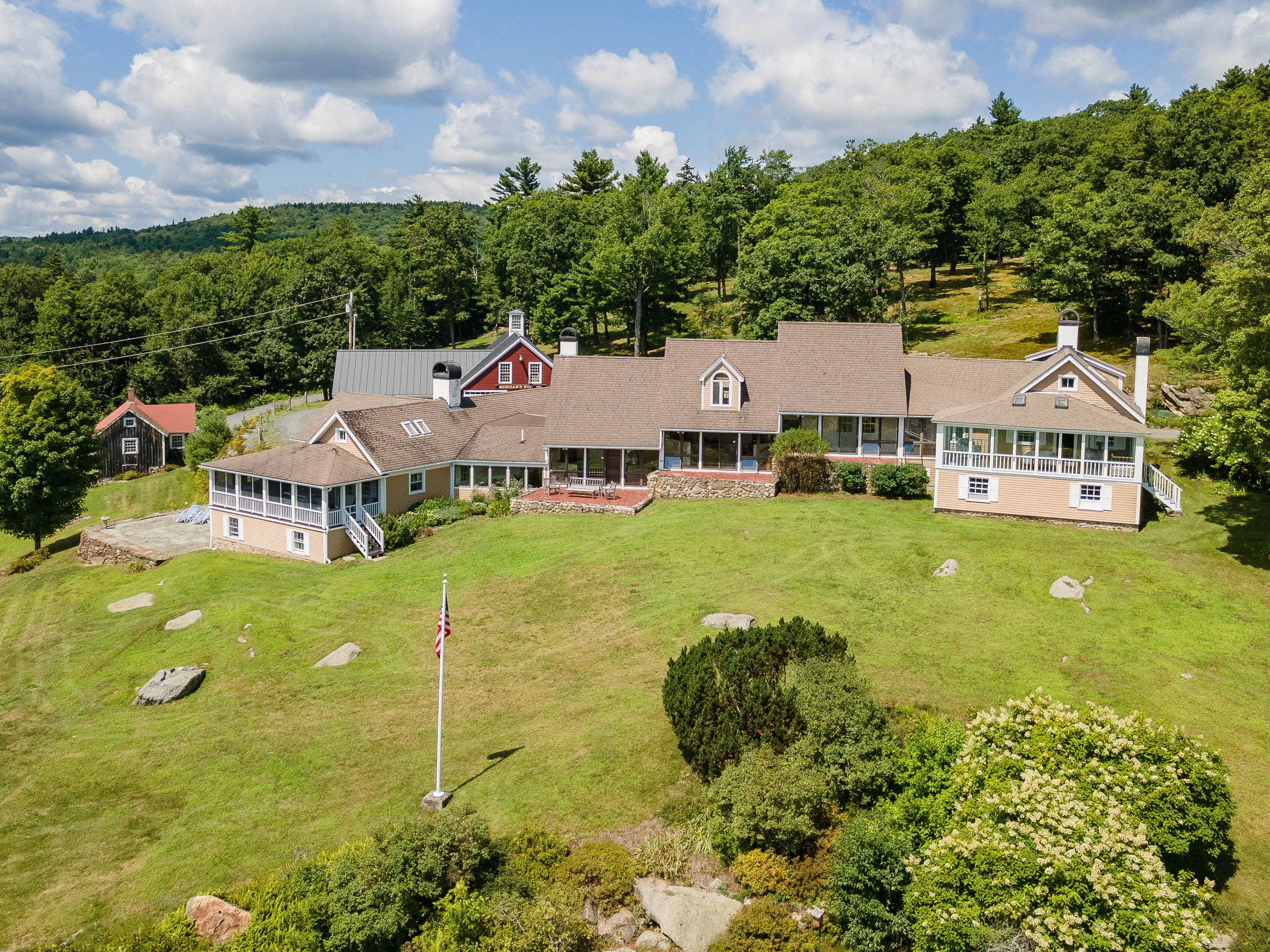 80 Breezy Hill Road, Wilmot, Near Lake Sunapee, New Hampshire 03287 - 80_Breezy_Hill_Road_04_vgjg7u