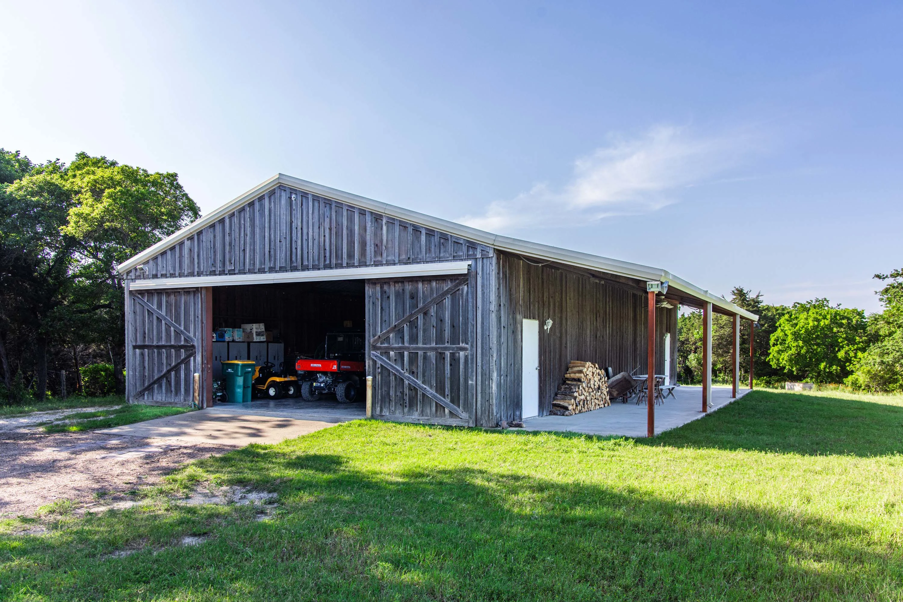 1665 West Belt Line Road, Cedar Hill, Near Dallas, Texas 75104 - 23_1665_W_Belt_Line_Rd_Cedar_Hill_TX_zngq1t