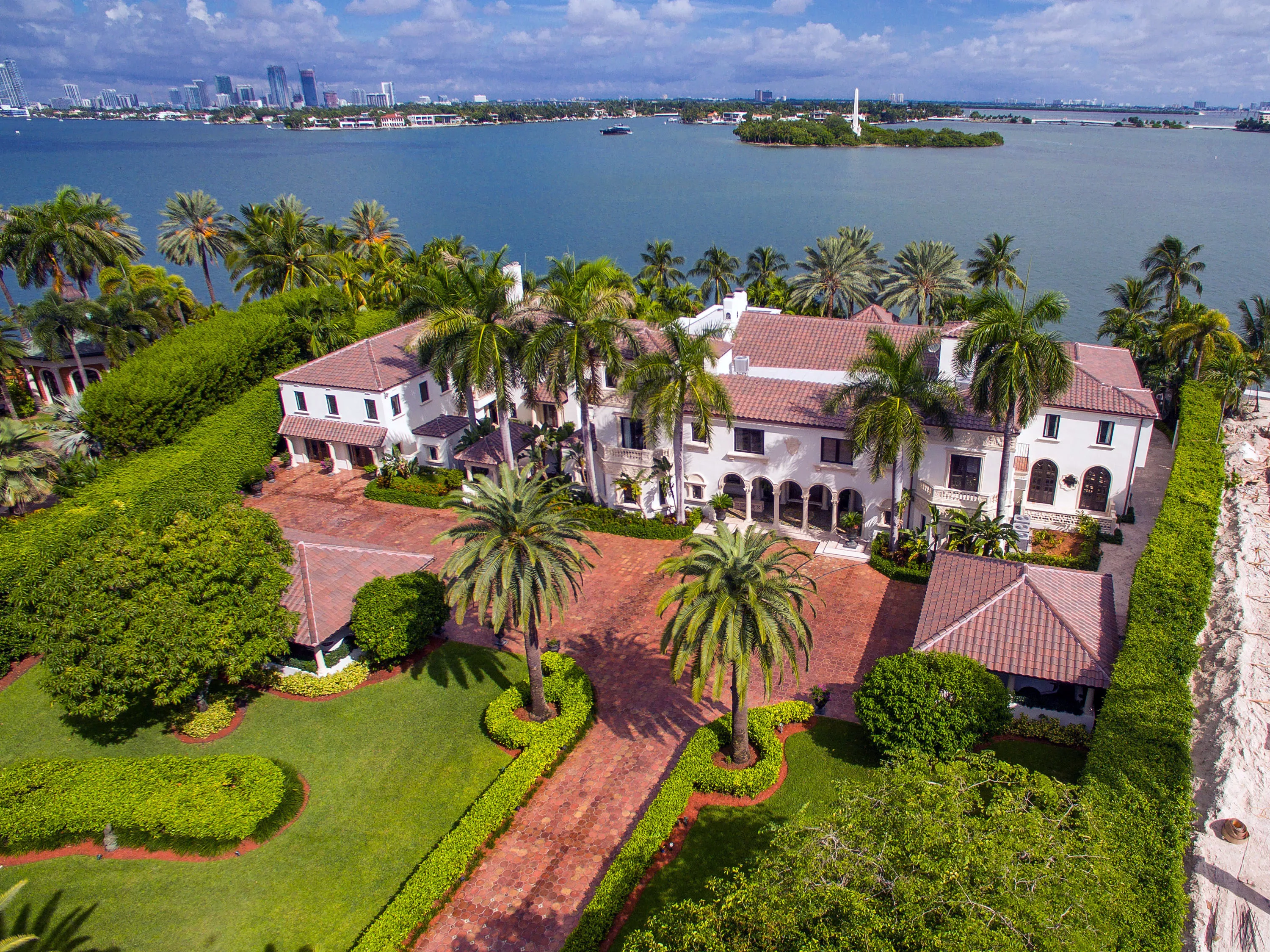 46 Star Island Drive, Miami Beach, Florida 33139 - 46-star-island-drive-miami-beach-florida02_hqvkqh