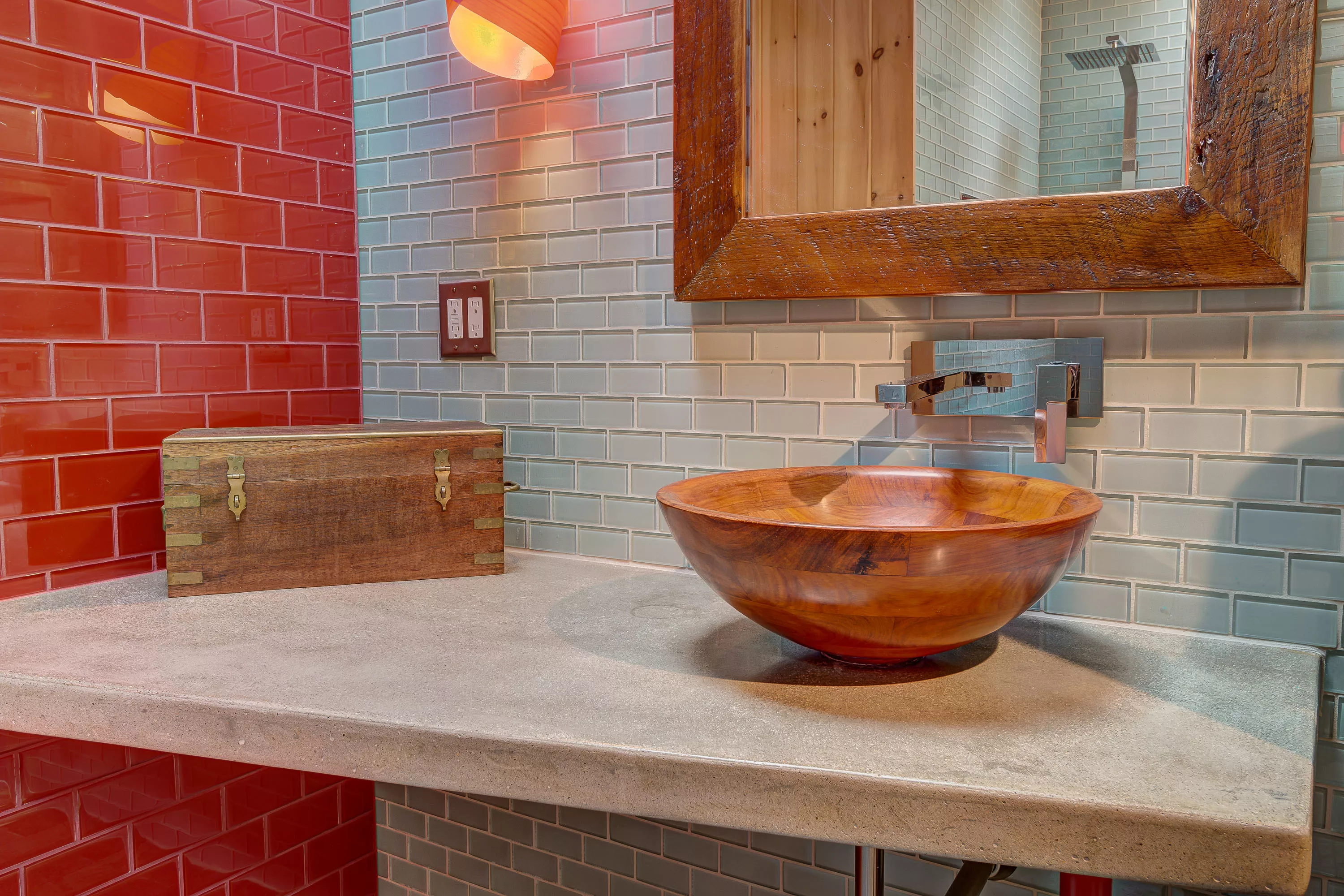 50 Quarter Mile Road, Stratton, Vermont 05340 - hauser_am_berg_27_mrrrxn