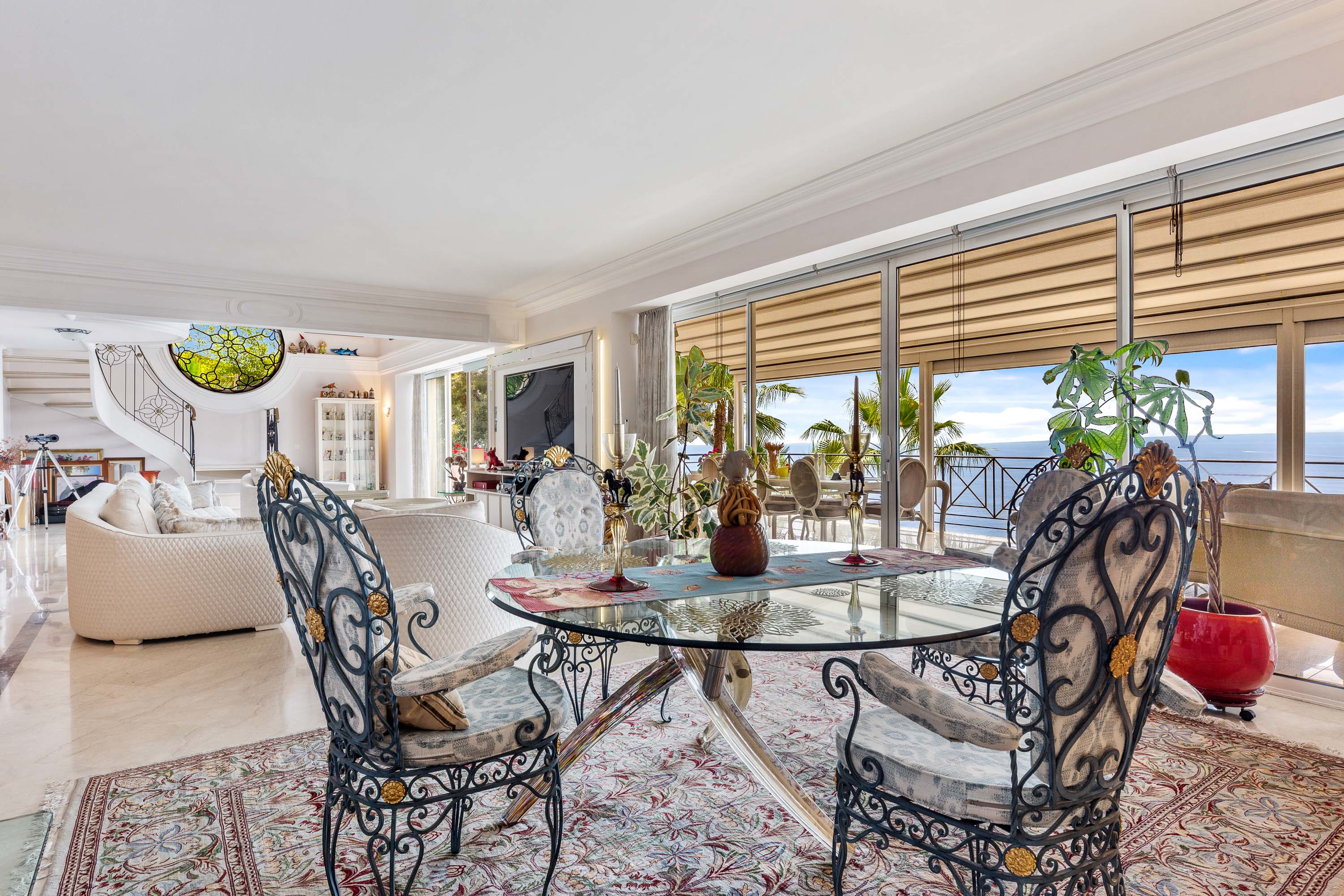 11 CHANTEVENT 1 - 95 Boulevard Du General de Gaulle, St Jean cap Ferrat, 06230, France - Luxury Real Estate - Concierge Auctions