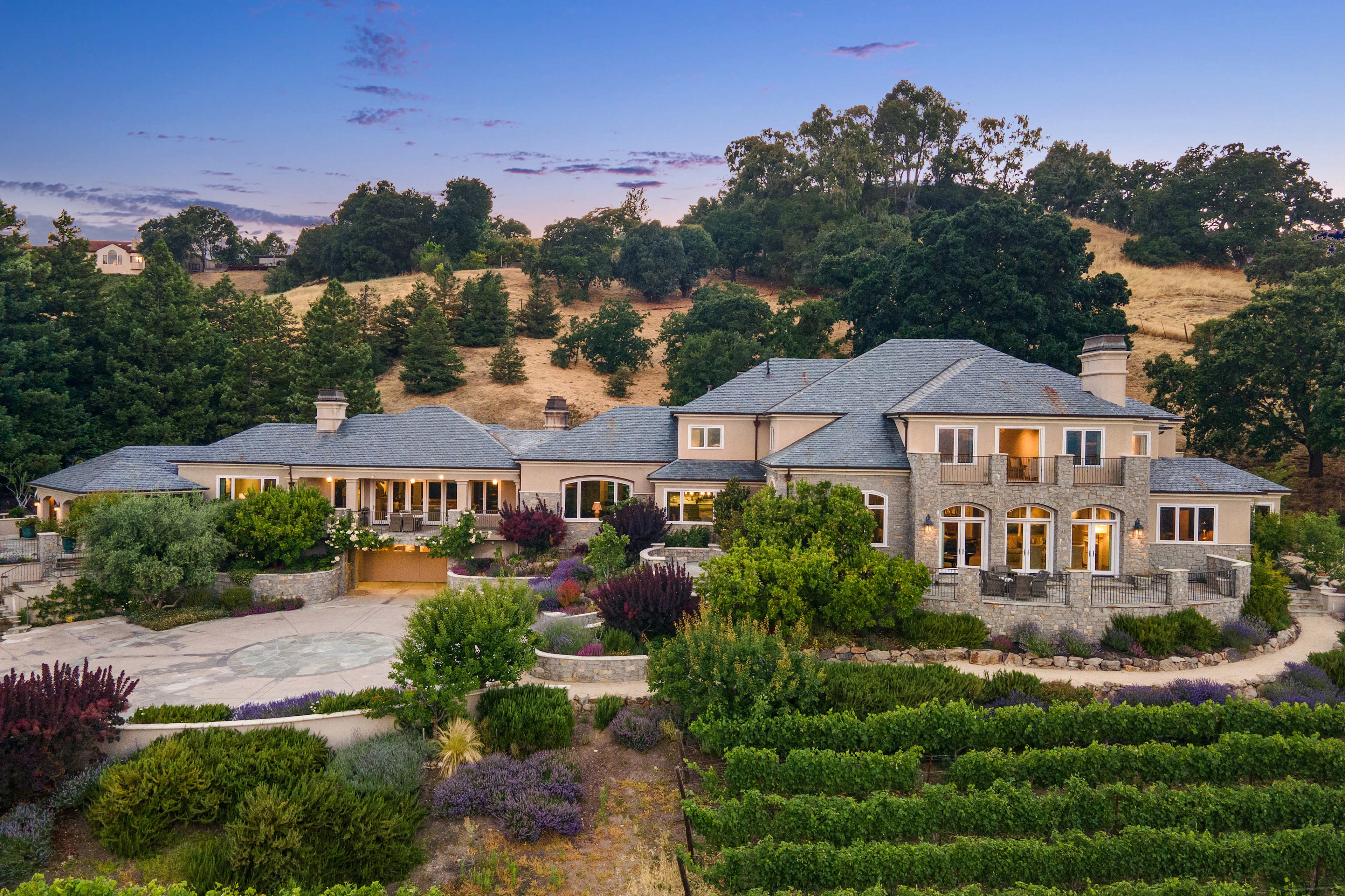 3323 Johnson Road, Lafayette, San Francisco Bay Area, California 94549 - 3323_Johnson_twilight_front_high_res_k9cmyx