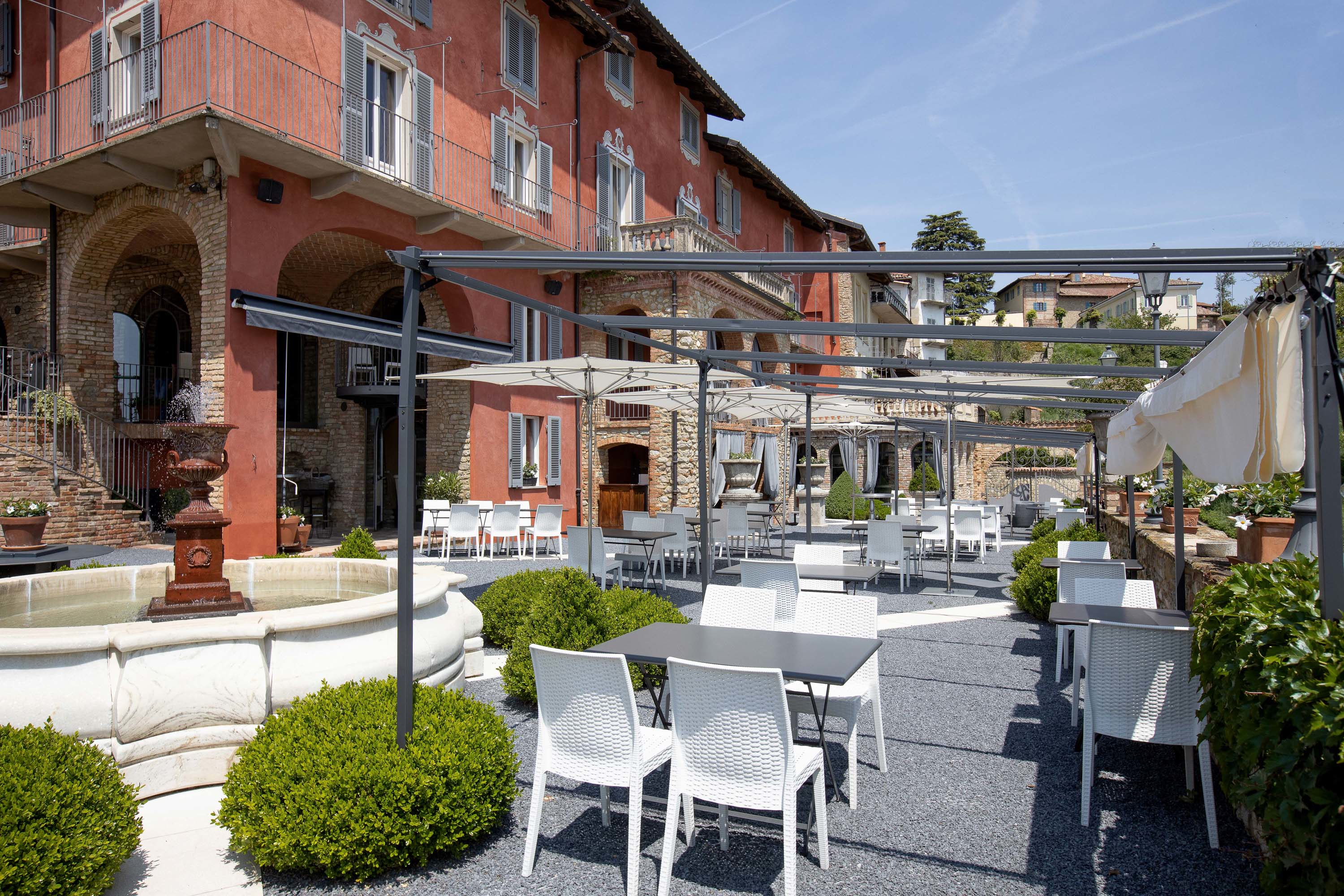 08 Palazzo Martinengo, Via Cavour 10 , & 10A, & 12, Monforte d-Alba, Barolo, 12065 Italy - Luxury Real Estate - Concierge Auctions