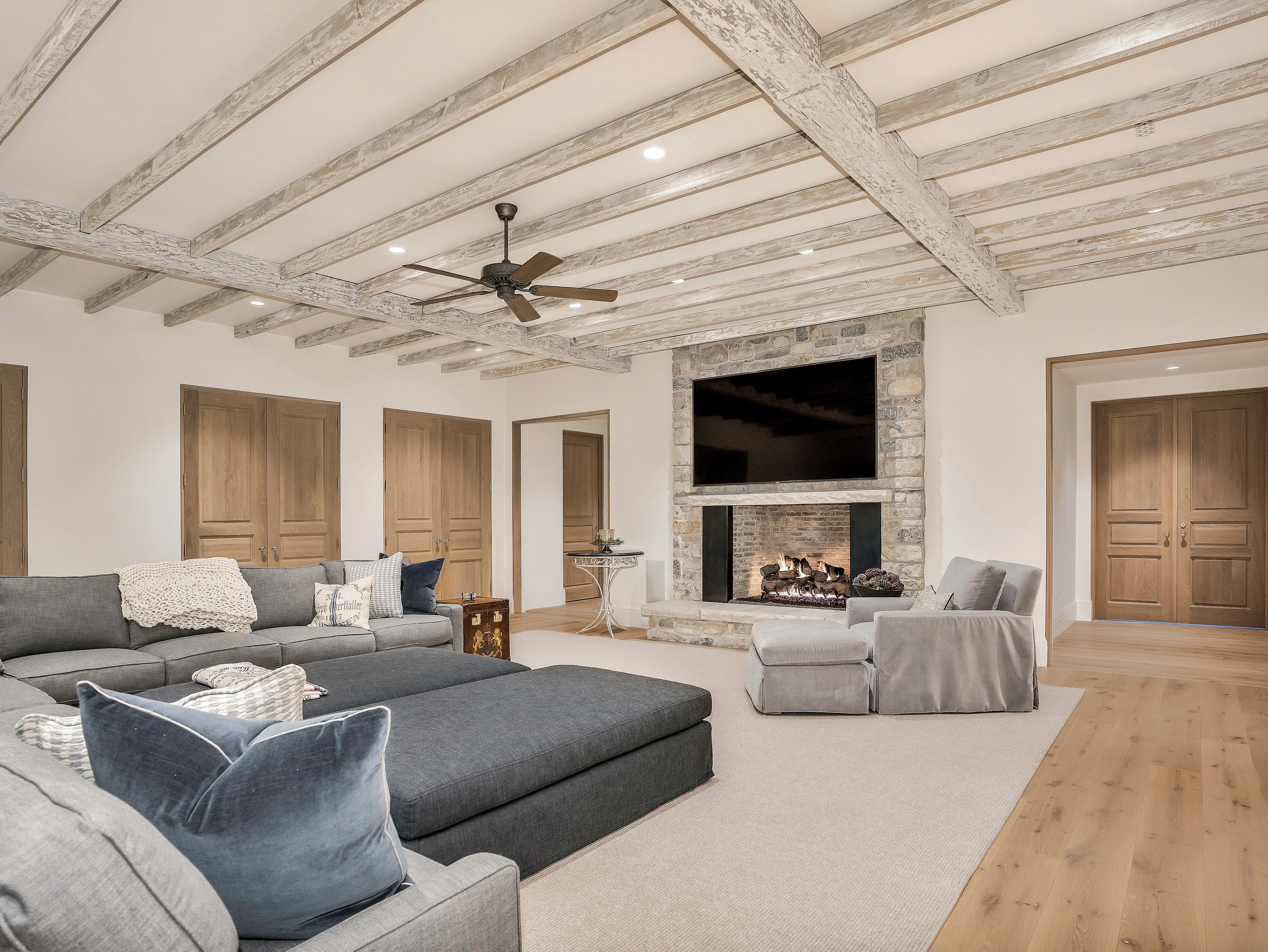 222 W Van Buren Ave, Naperville, Near Chicago, Illinois 60540 - 25_-_DSC00294_gccgnb