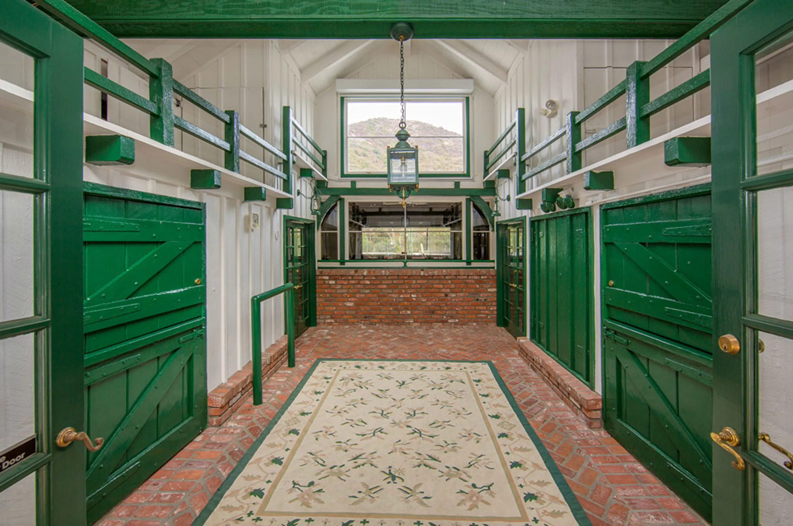 3099 Mandeville Canyon Road, Los Angeles, California 90049 - 13-9_cpdor4