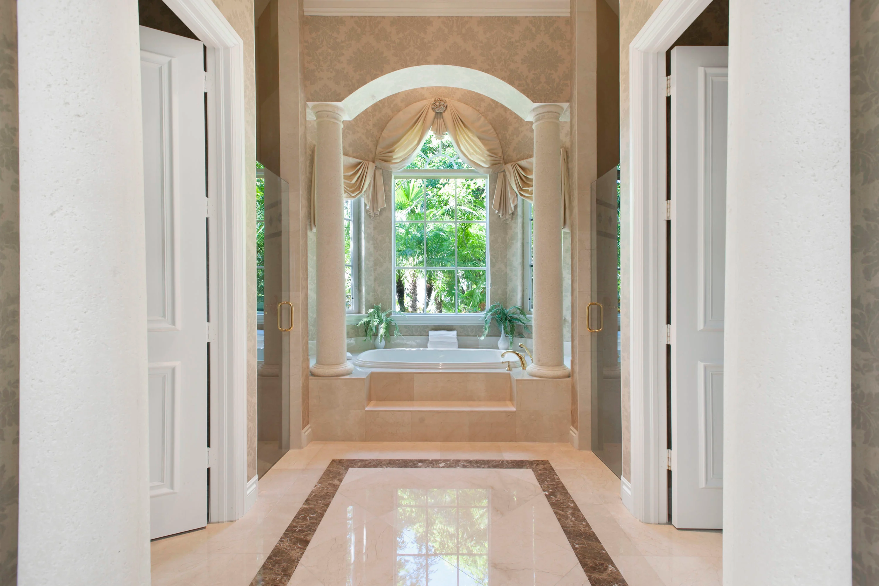 8495 Twin Lake Drive, Boca Raton, Florida 33496 - 8495-twin-lake-drive-boca-raton-florida15_roajky