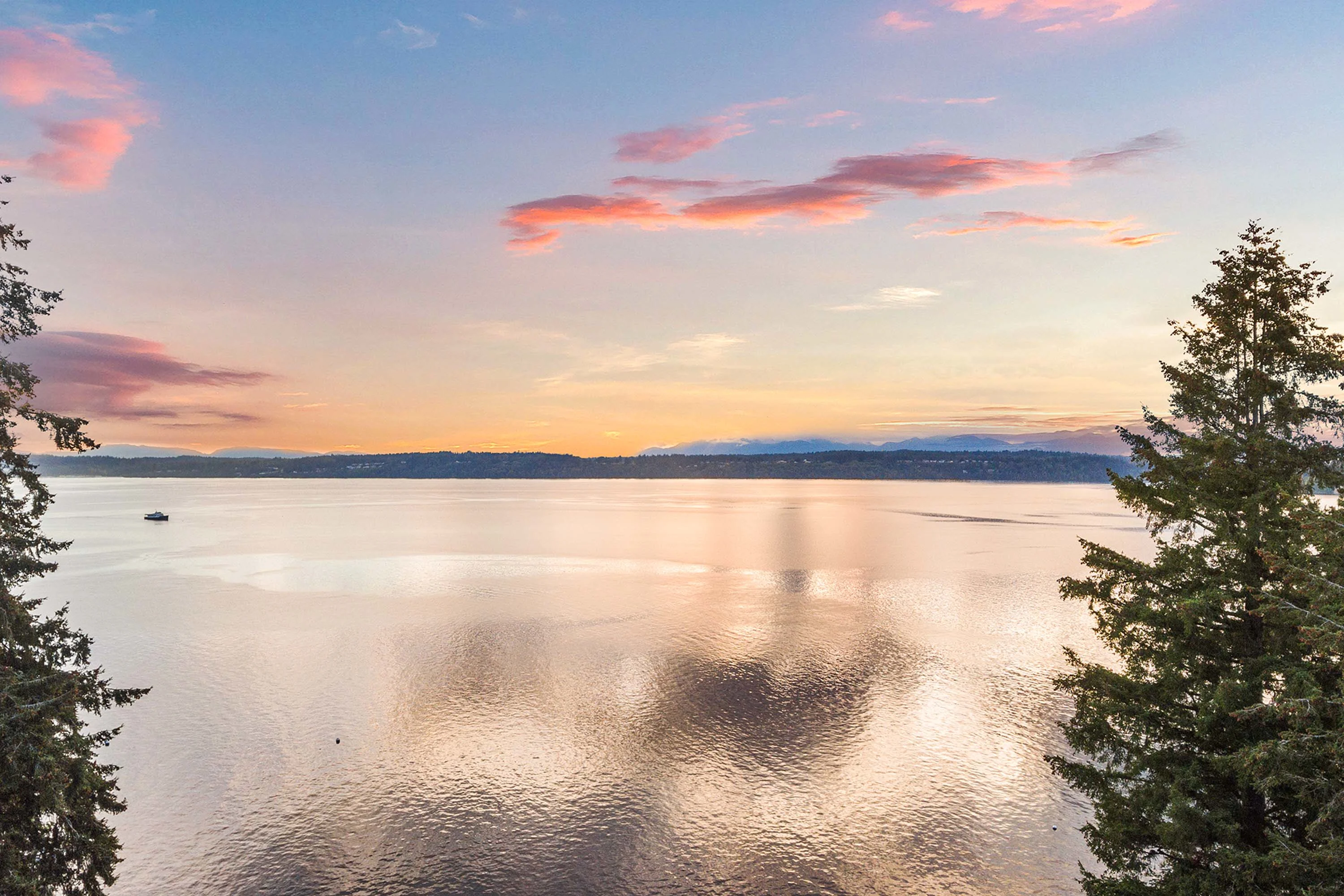 13389 Manzanita Road Northeast, Bainbridge Island, Washington 98110 - 48_-_Bainbridge-Island-WA-19_odknvx