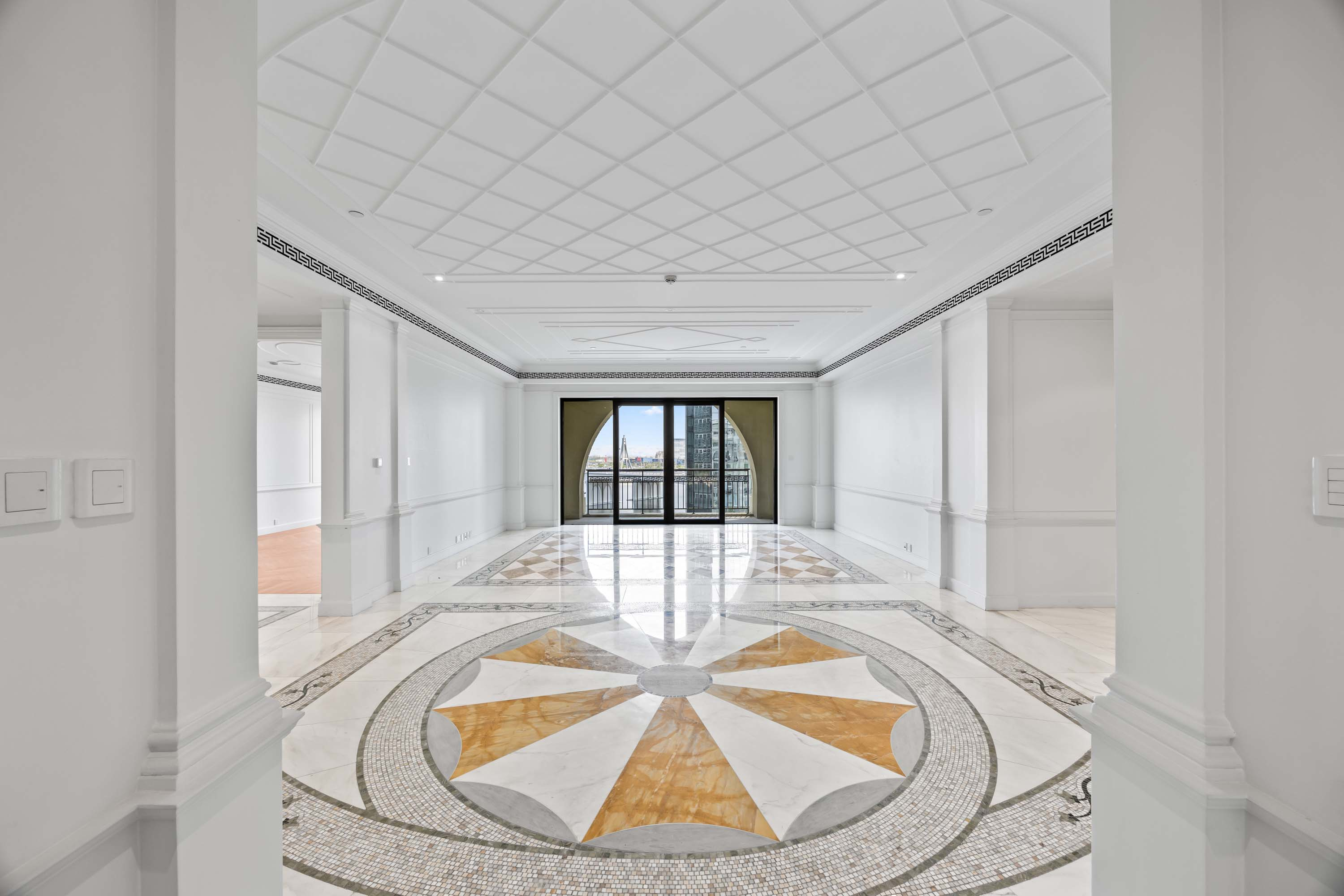 04 Palazzo Versace, Apartment 2620, Al Jaddaf, Jaddaf Waterfront, Dubai, UAE