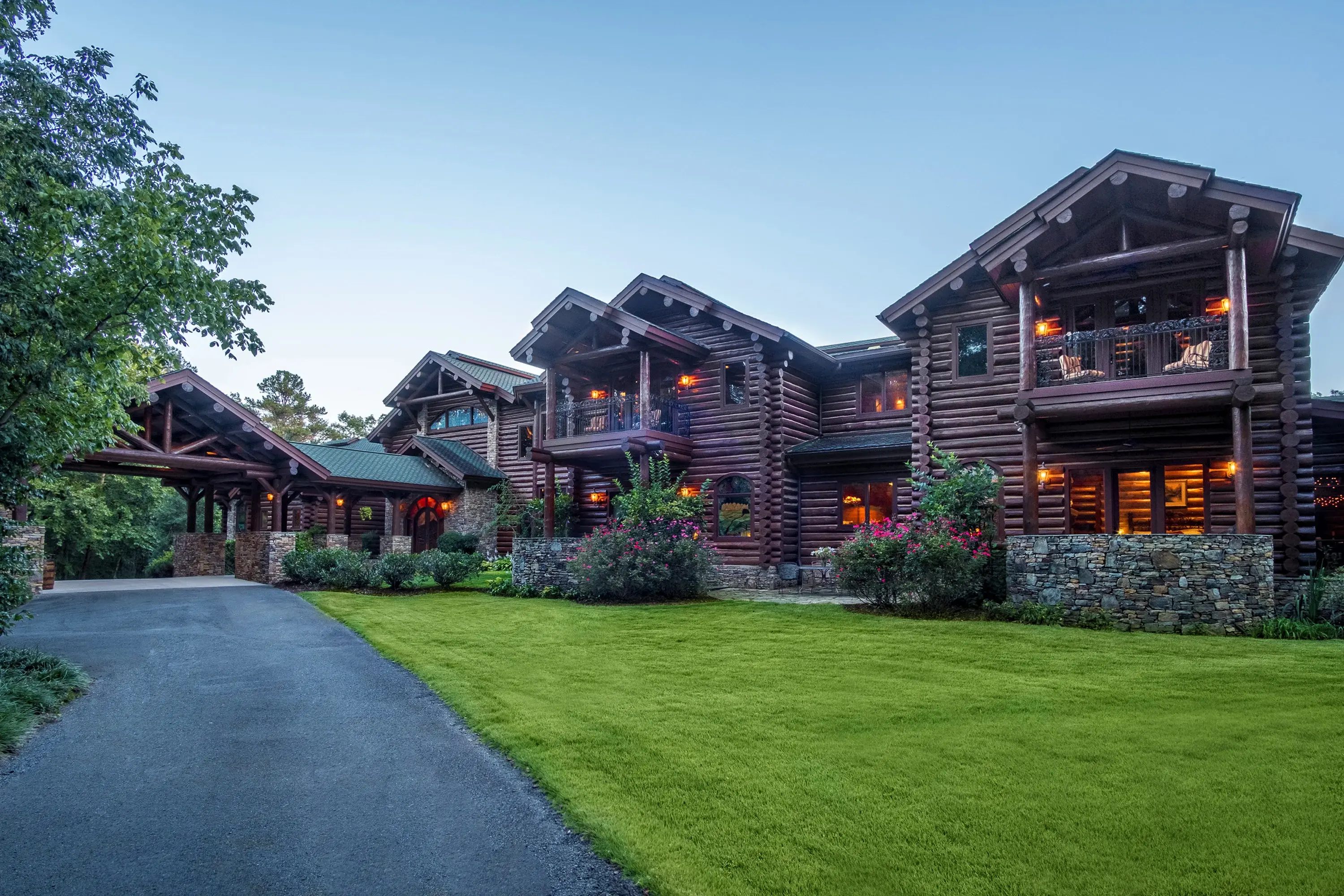 291 Valley Cruise Lane, Near Huntsville, Alabama  - 291-valley-cruise-lane-arab-alabama03_vunoko