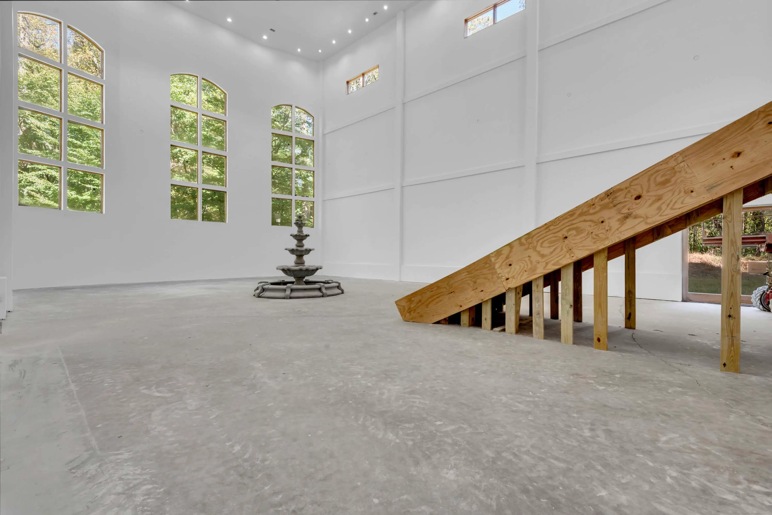03 6 Evan Way, Pikesville - Luxury Real Estate - Concierge Auctions