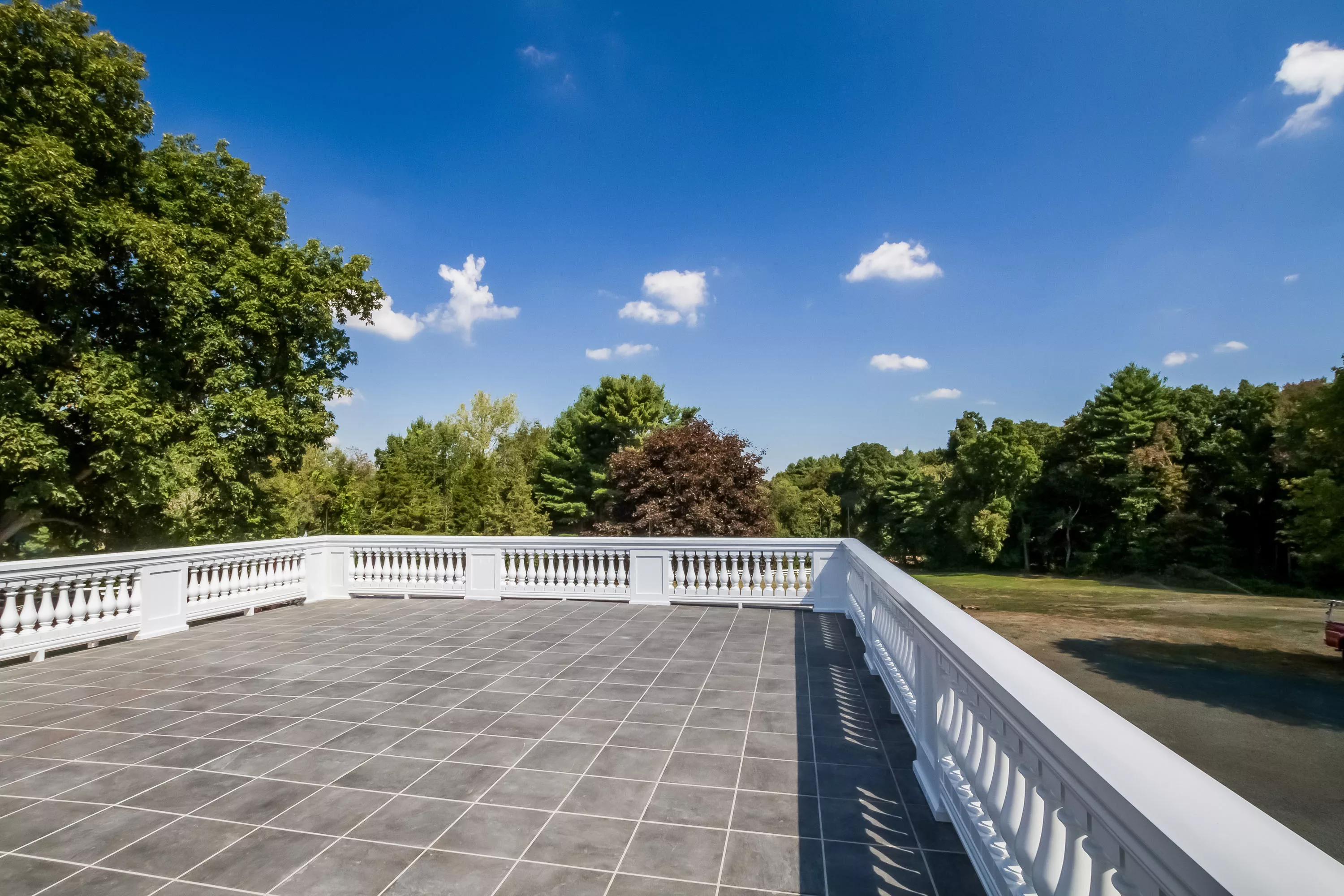 732 Hall Hill Road, Somers, Connecticut 06071 - monticello-somers-connecticut-16-21-21-55-5555_cfgcks