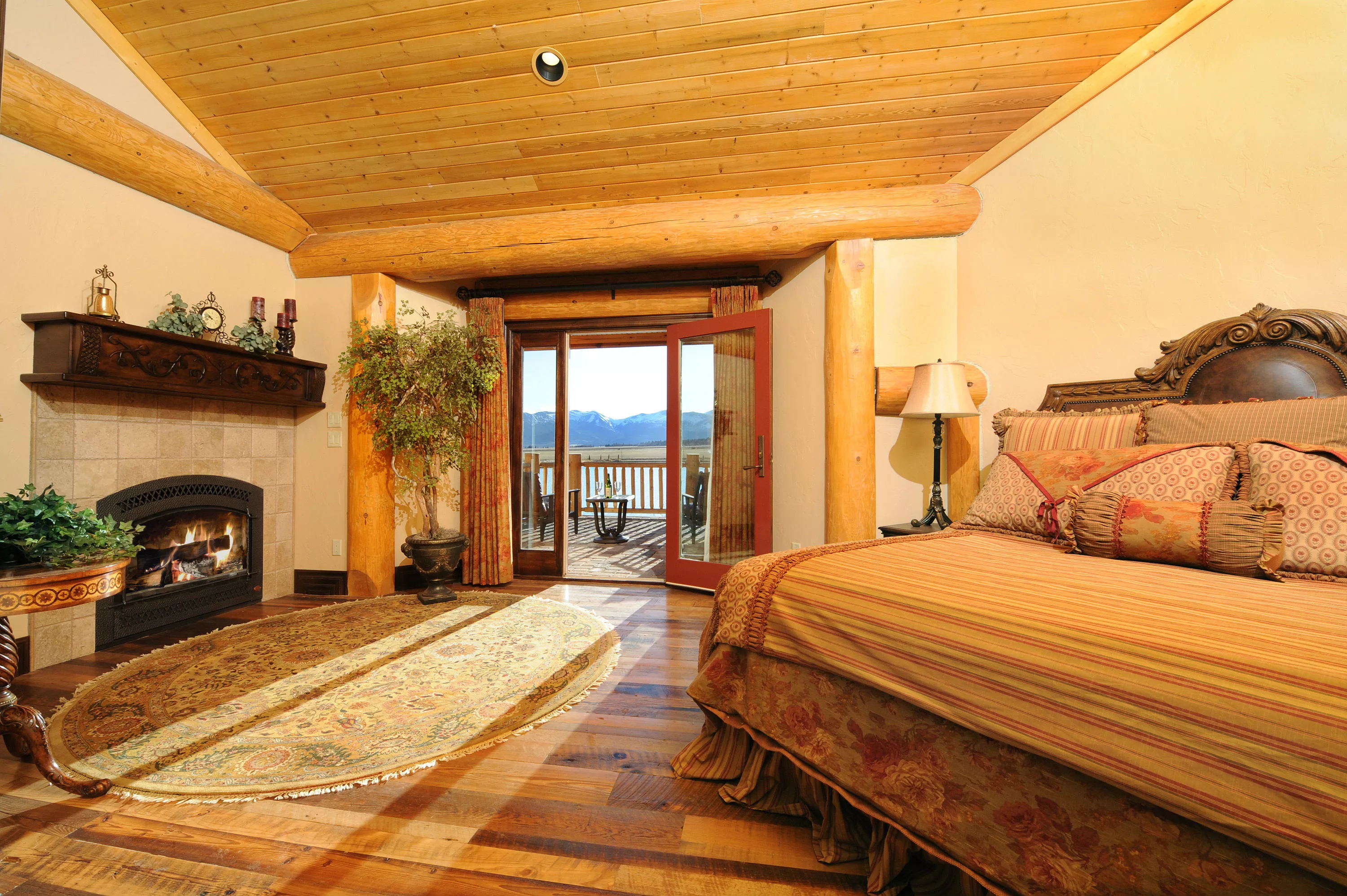 39823 Highway 285, Jefferson, Colorado 80456 - fhr-guest-bedroom_fnagjw