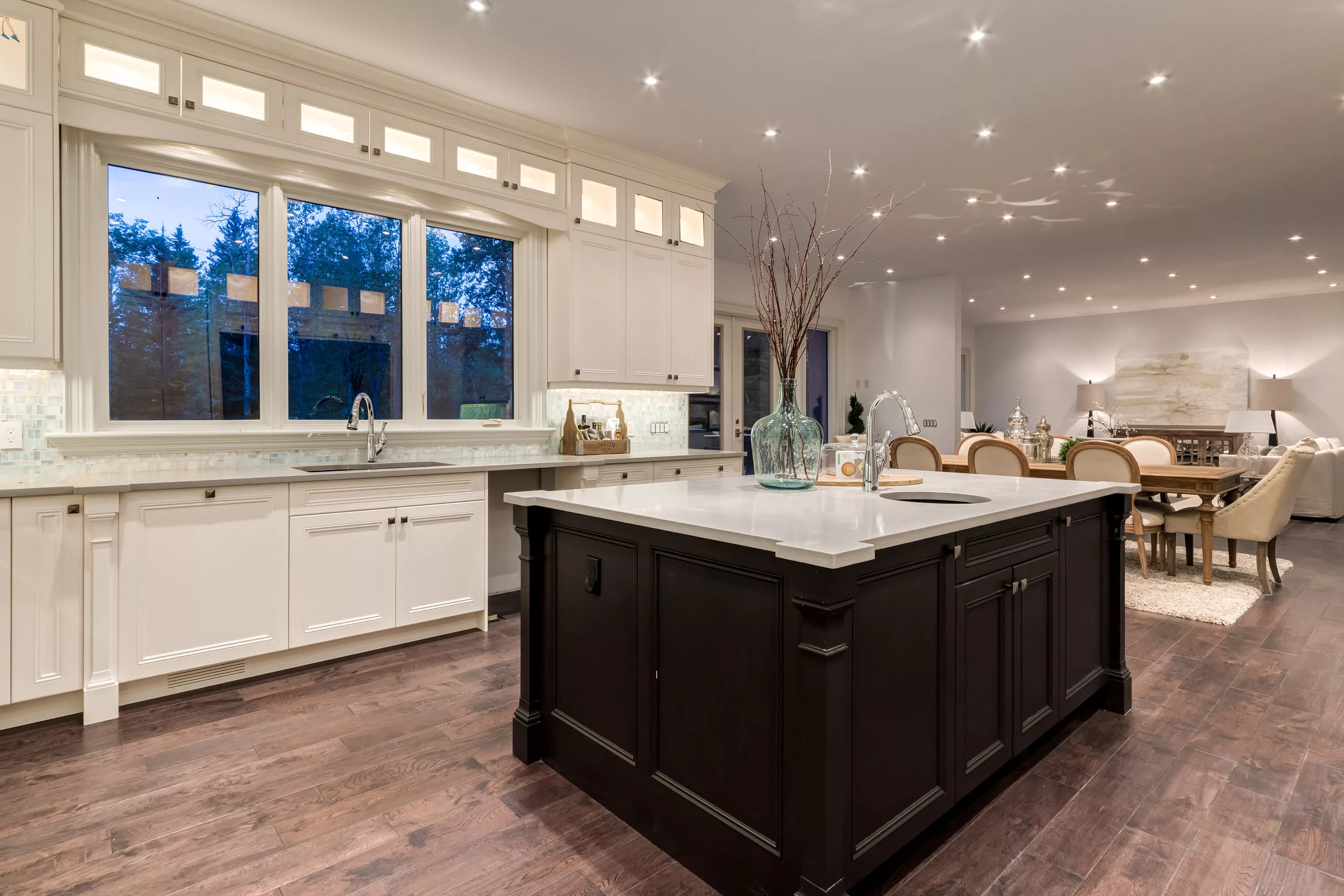 306 Hawk's Nest Hollow, Priddis, Alberta T0L 1W0, Canada - 306-hawks-nest-hollow-priddis-alberta-luxury-real-estate-3_jxnkgk