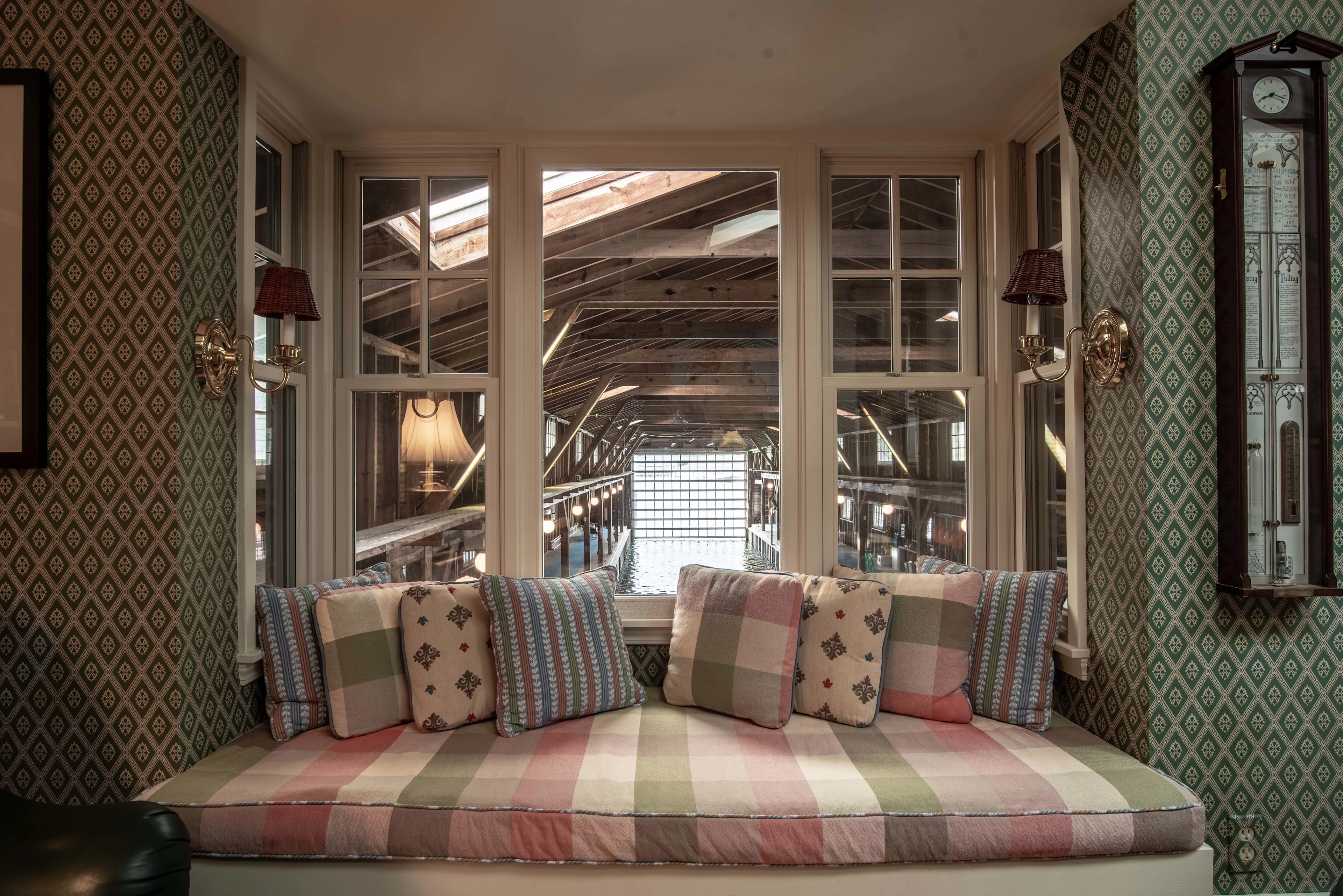 313 and 315 Belvedere Avenue, Charlevoix, Michigan 49720 - belvedere-charlevoix-michigan20_eqwjwt