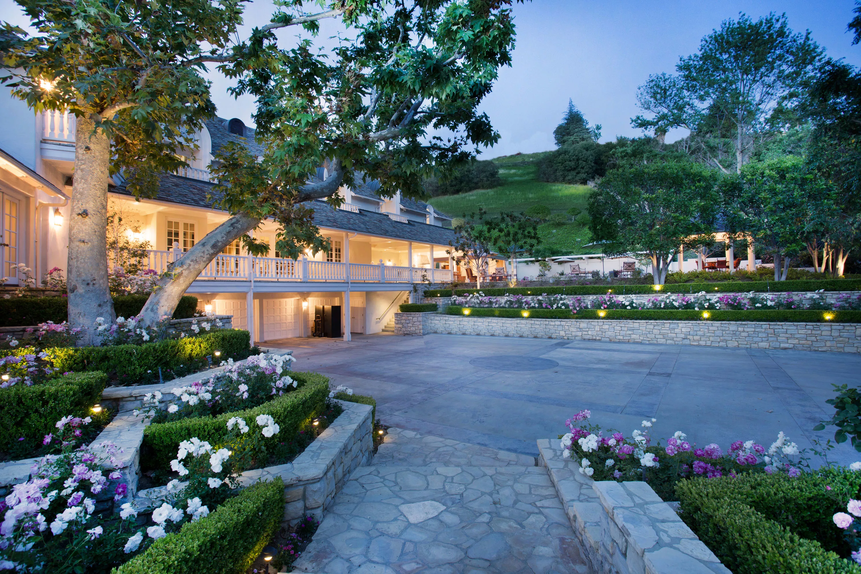 1064 Lakeview Canyon Road, Westlake Village, California 91362 - 1064-lakeview-canyon-road-westlake-village-california48_dydkme
