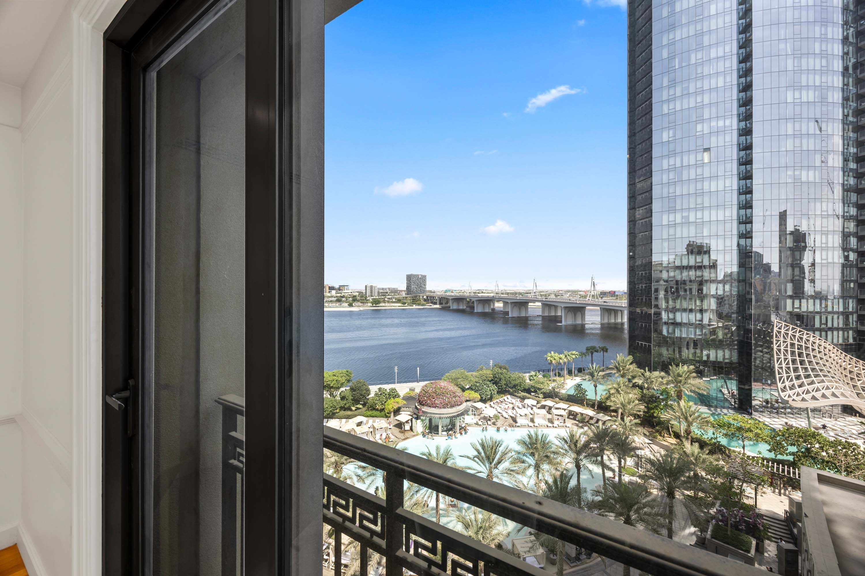 18 Palazzo Versace, Apartment 2620, Al Jaddaf, Jaddaf Waterfront, Dubai, UAE