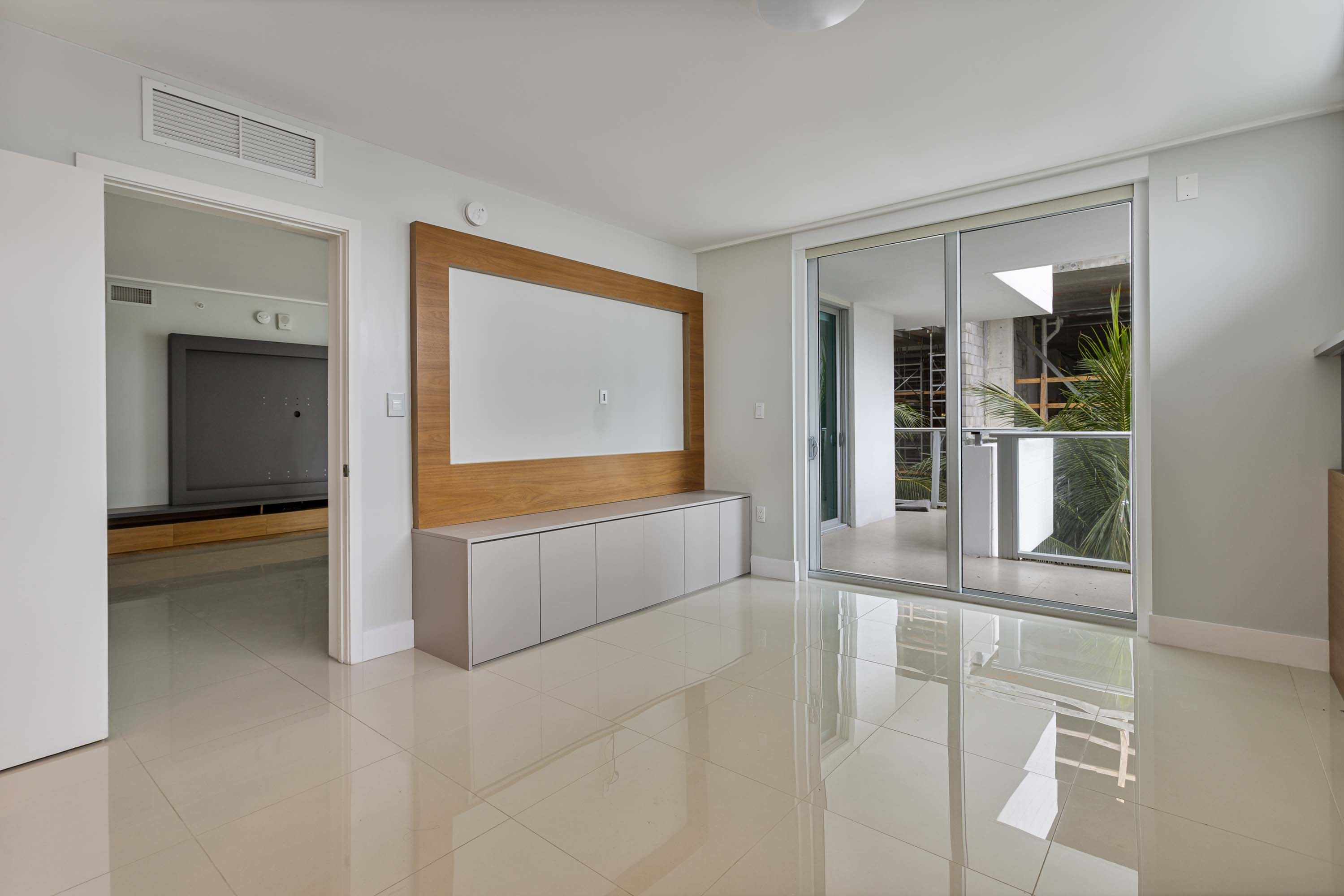 14 Unit 203 1150 101st Street - Luxury Real Estate - Concierge Auctions