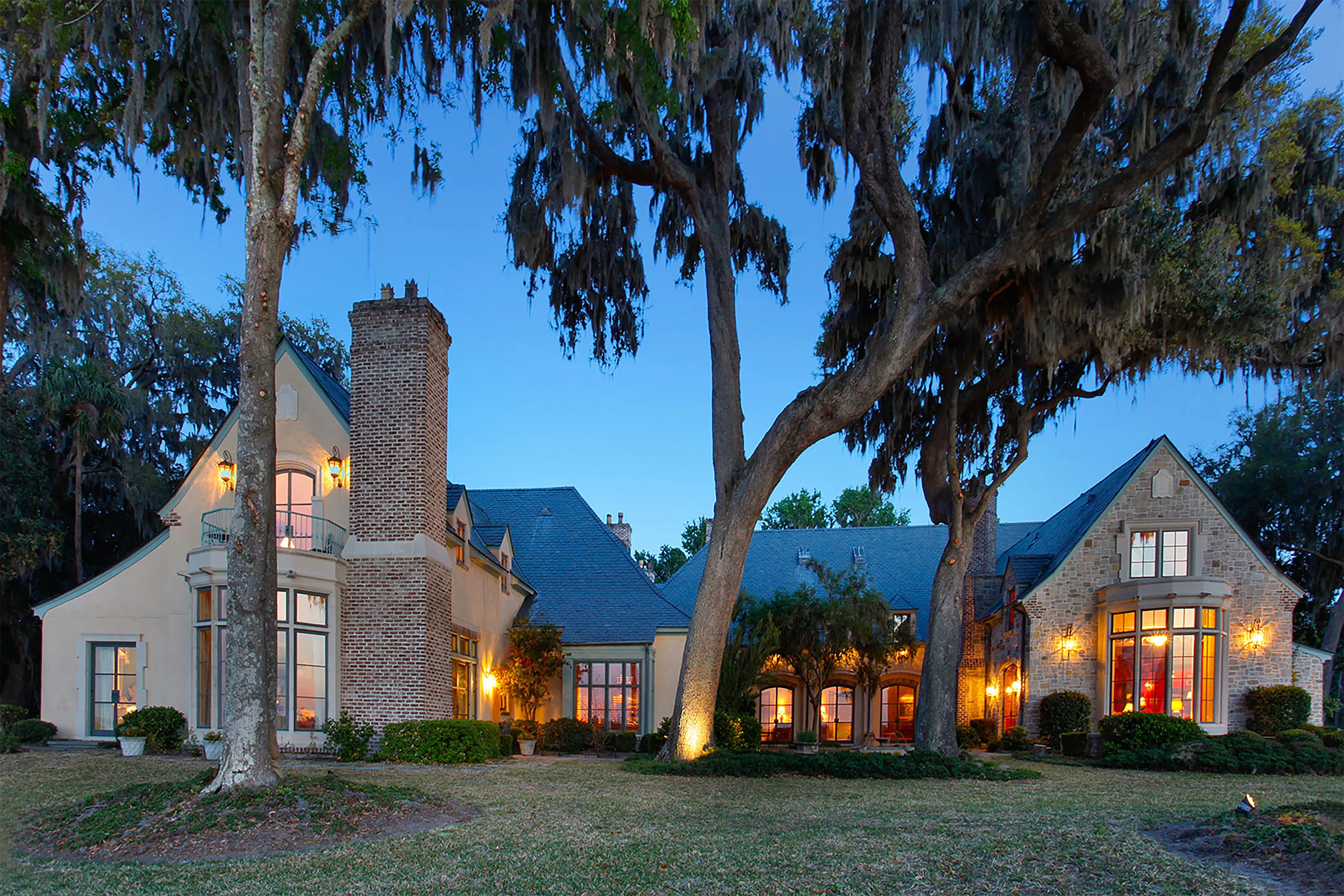 28 Seven Oaks Drive, Hilton Head Island, South Carolina 29910 - 28_seven_oaks_drive_32_qi9v9w