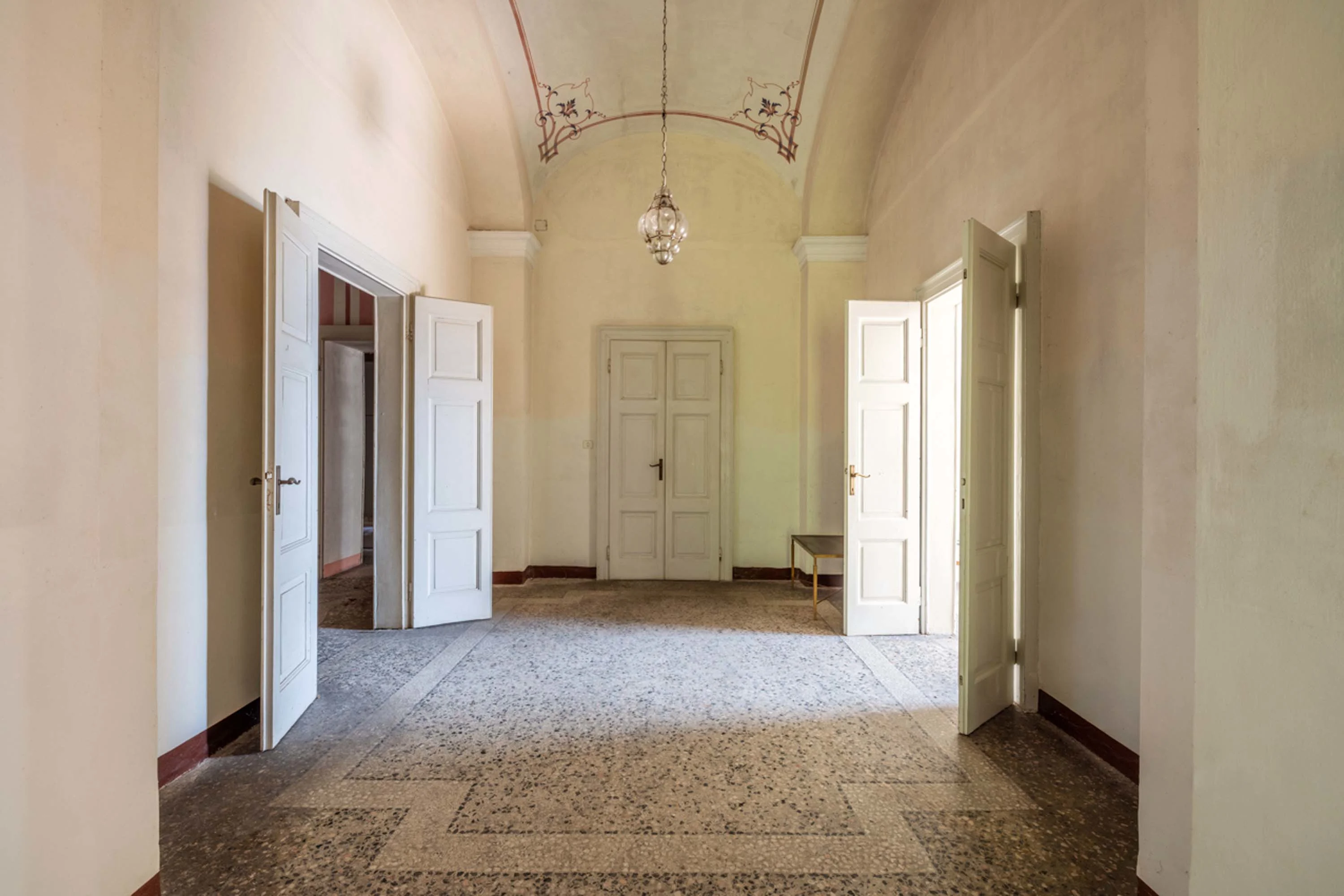 Villa la Solitudine, Lake Maggiore, Oggebbio, Piedmont , Italy - 5_-_3V0A7263-HDR_v1zpii