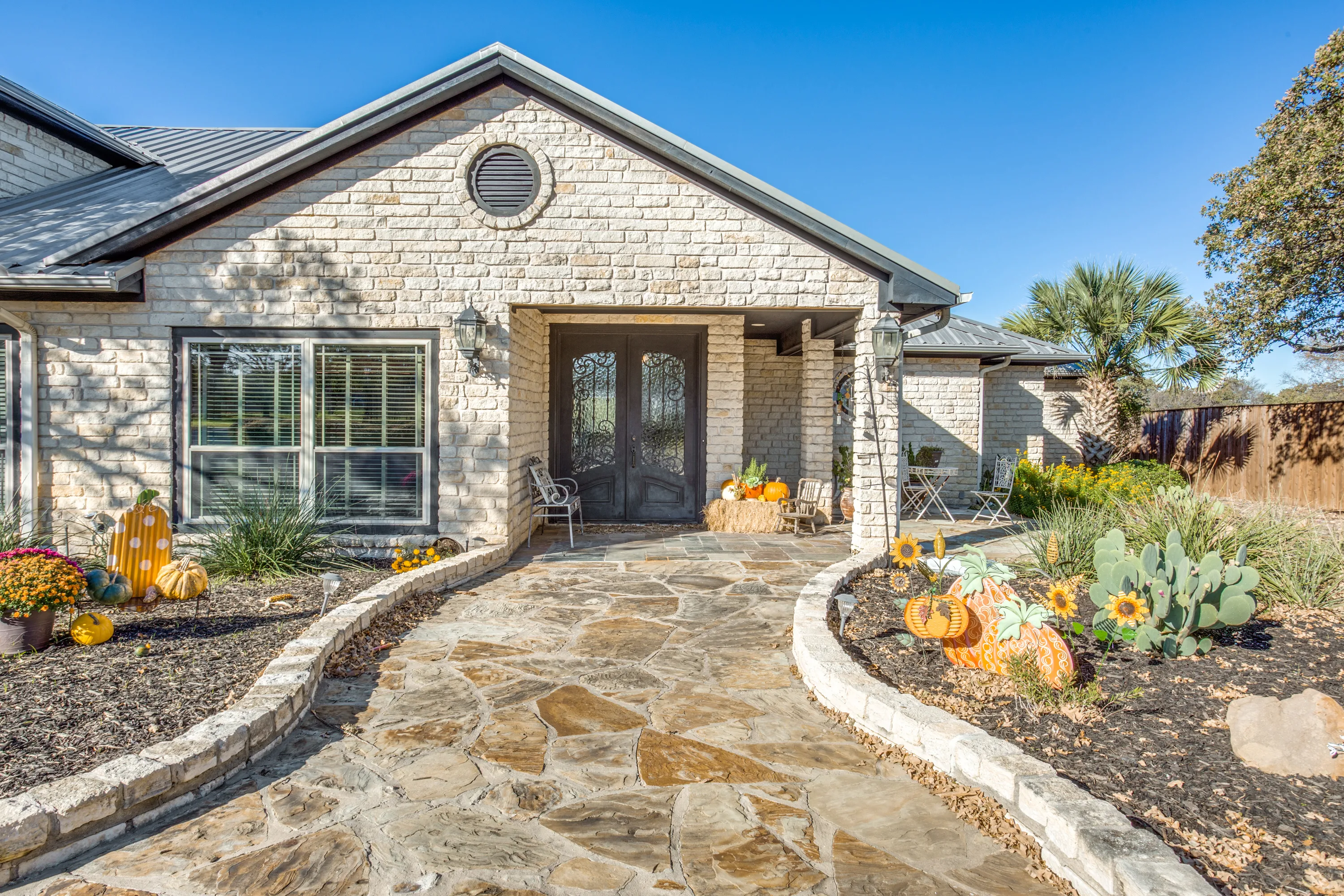 909 Little School Road, Dallas/Fort Worth, Texas 76060 - 909-little-school-road-kennedale-texas03_bsr8rc