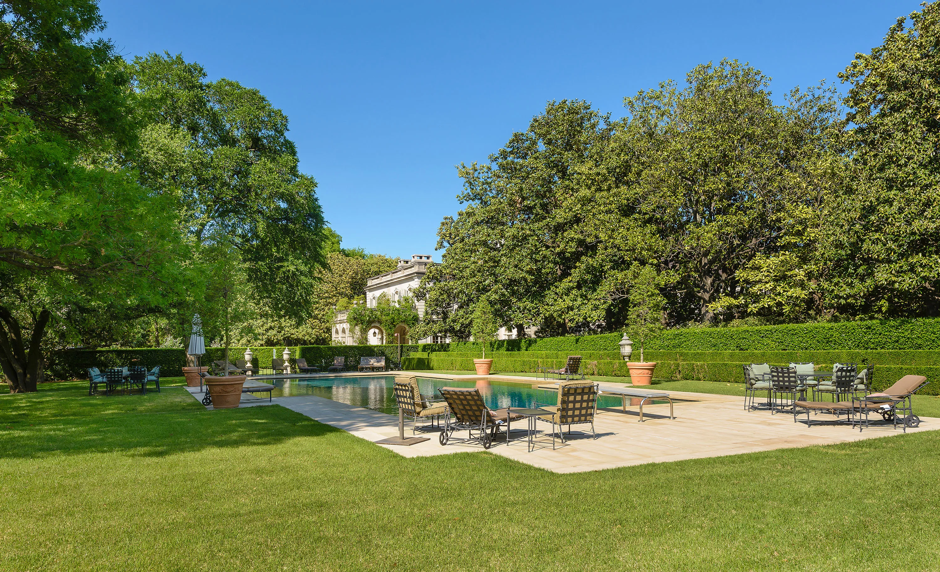 10000 Hollow Way Road, Dallas, Texas 75229 - walnut-place-dallas-texas31_zdwsgc