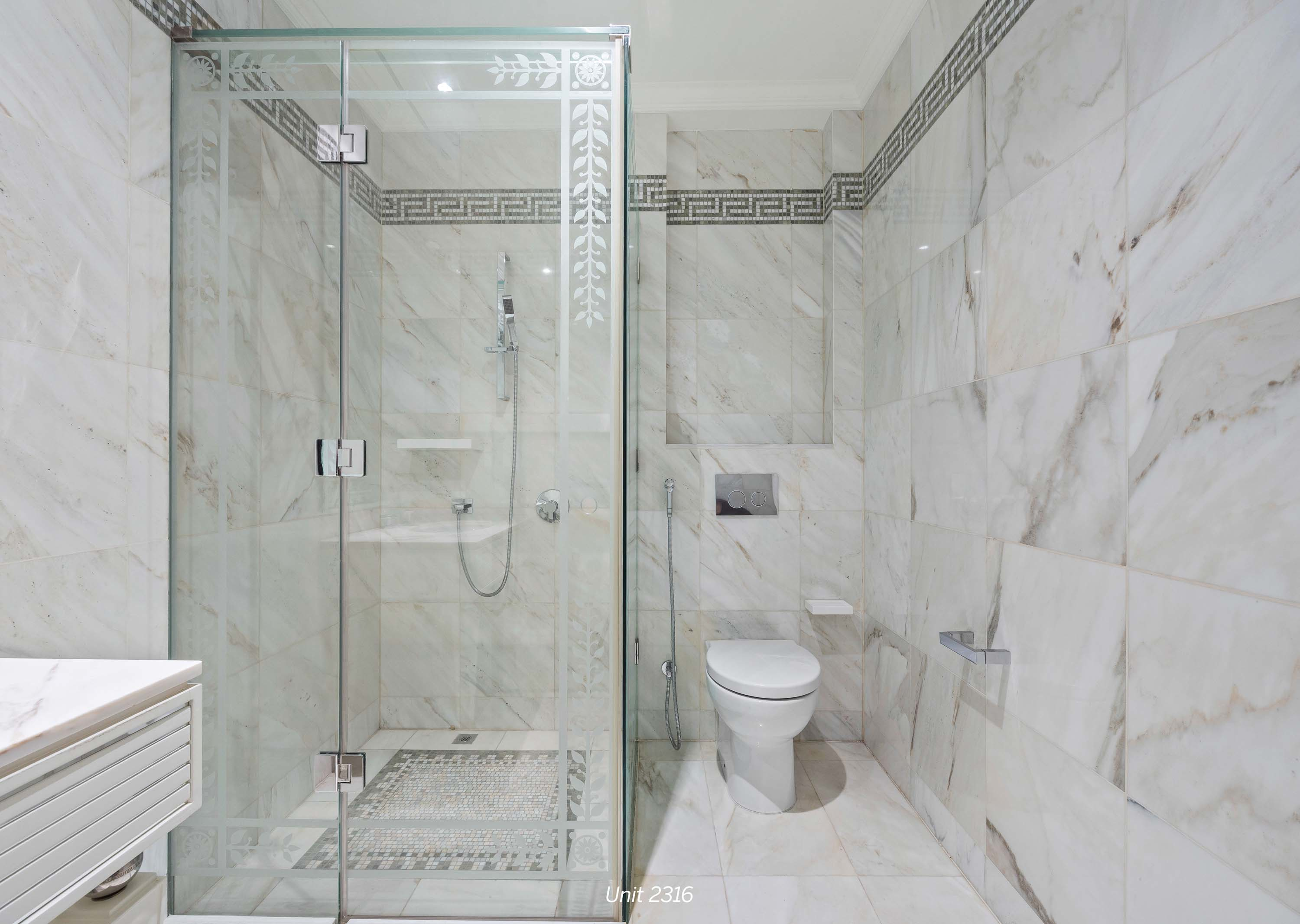 17 Palazzo Versace Collective, Al Jaddaf, Jaddaf Waterfront, Dubai, UAE