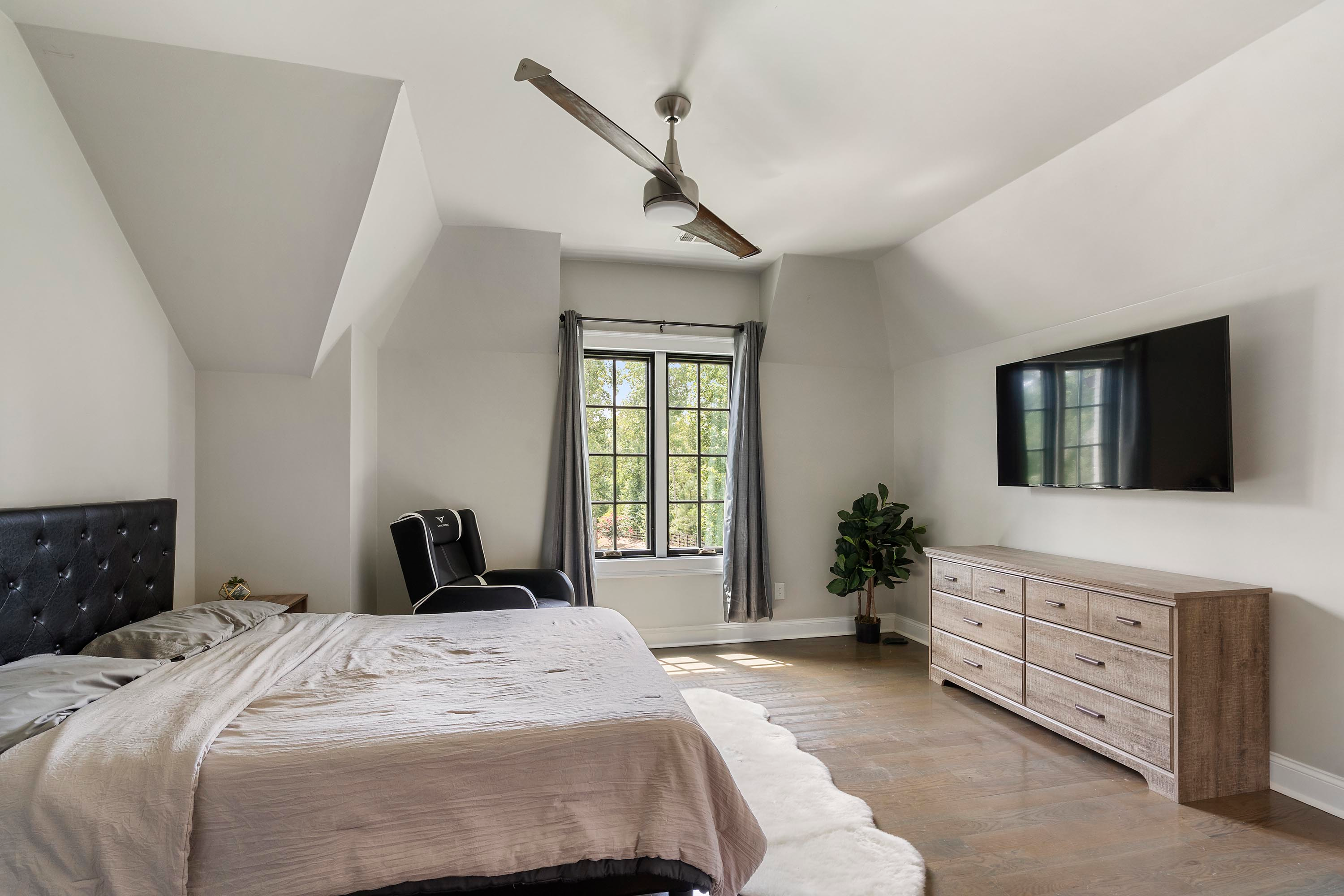 37 2242 Shoal Creek Rd - Luxury Real Estate - Concierge Auctions