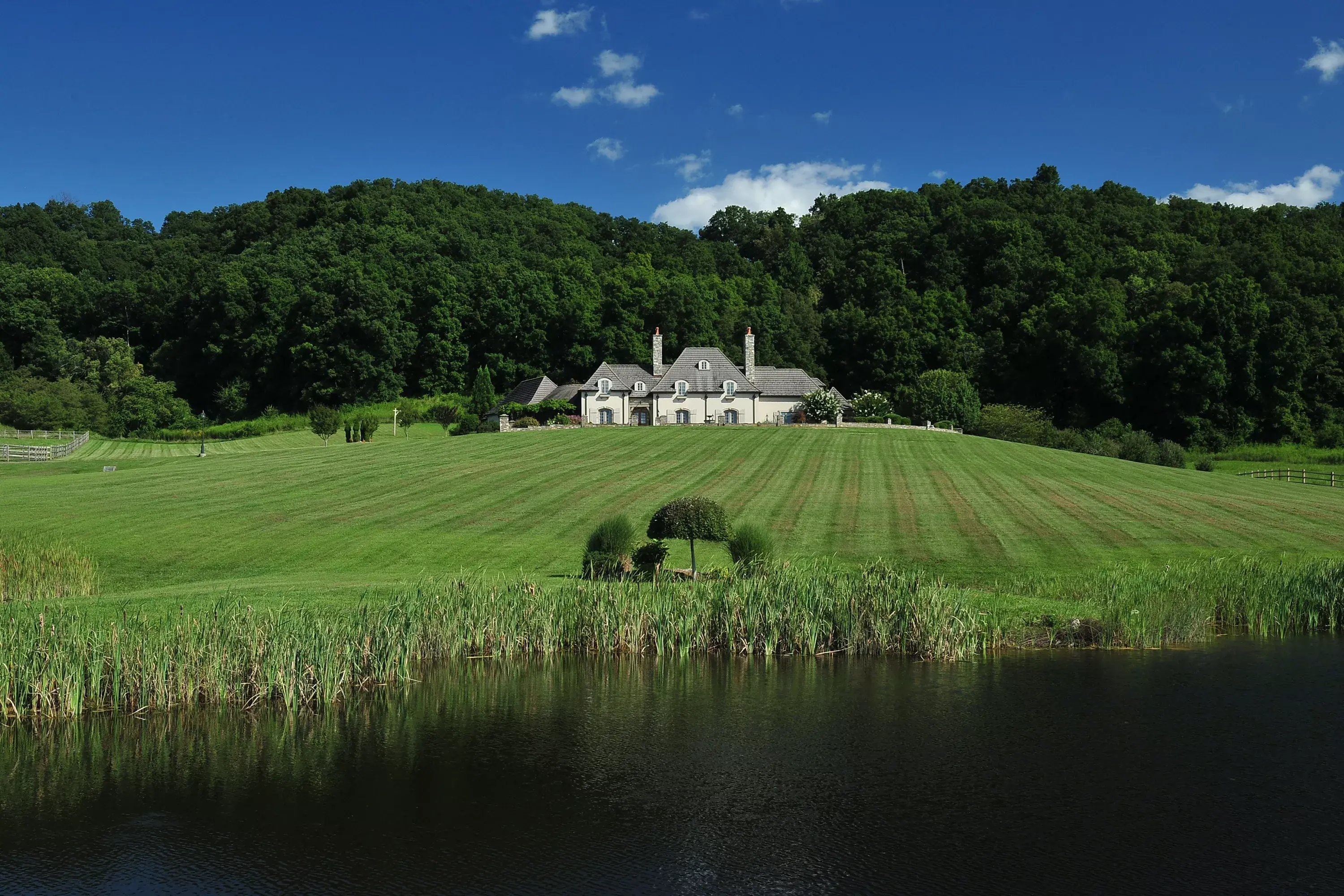 16308 Old Jonesboro Road, Bristol, Virginia 24202 - 16308-old-jonesboro-road-bristol-va-luxury-real-estate_cse1y3