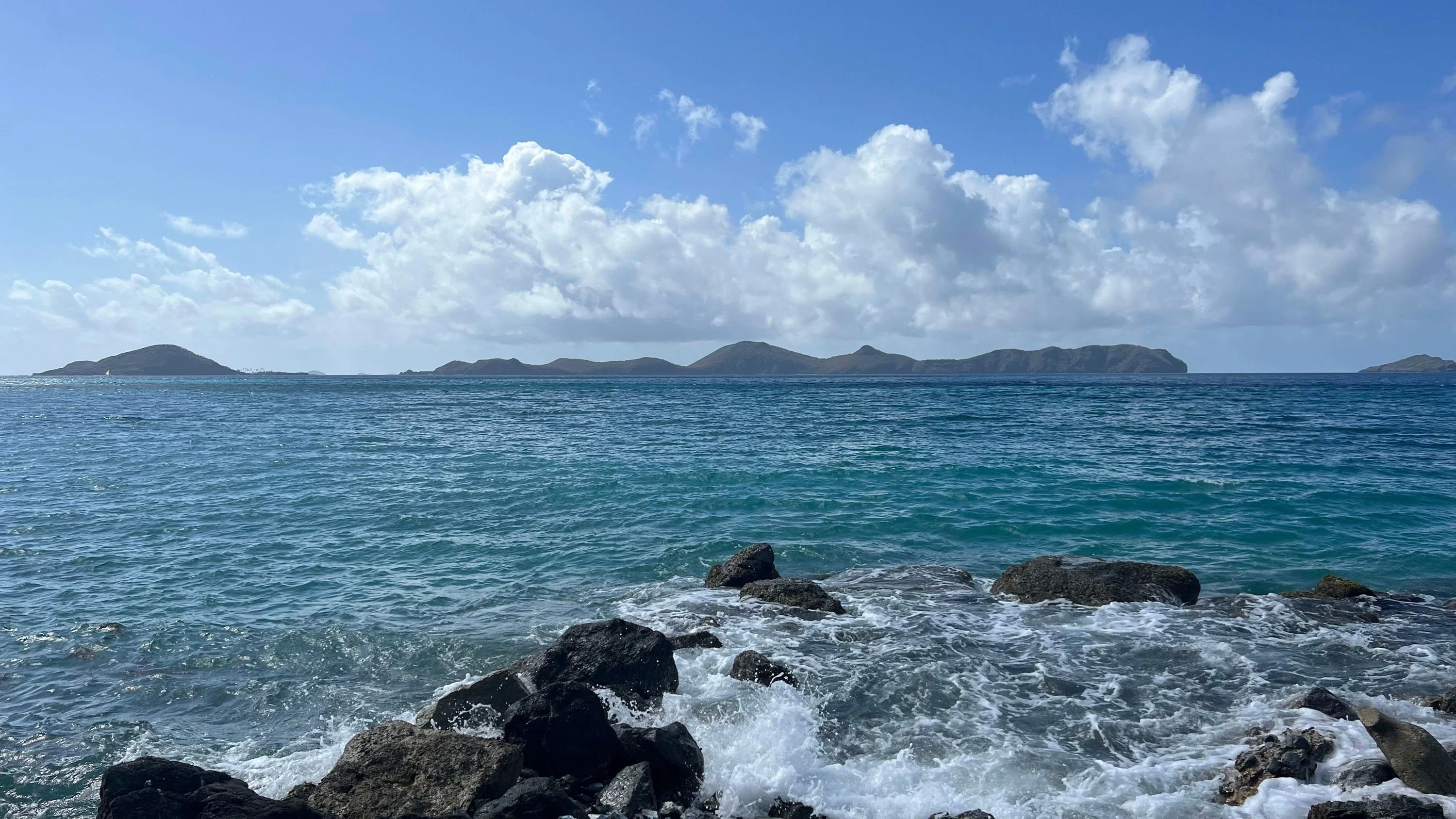 Adams Bay Tower Villa, Bequia, Bequia , St. Vincent & The Grenadines - adams-bay-tower-villa-bequia-st-vincent-grenadines11_oyf81e
