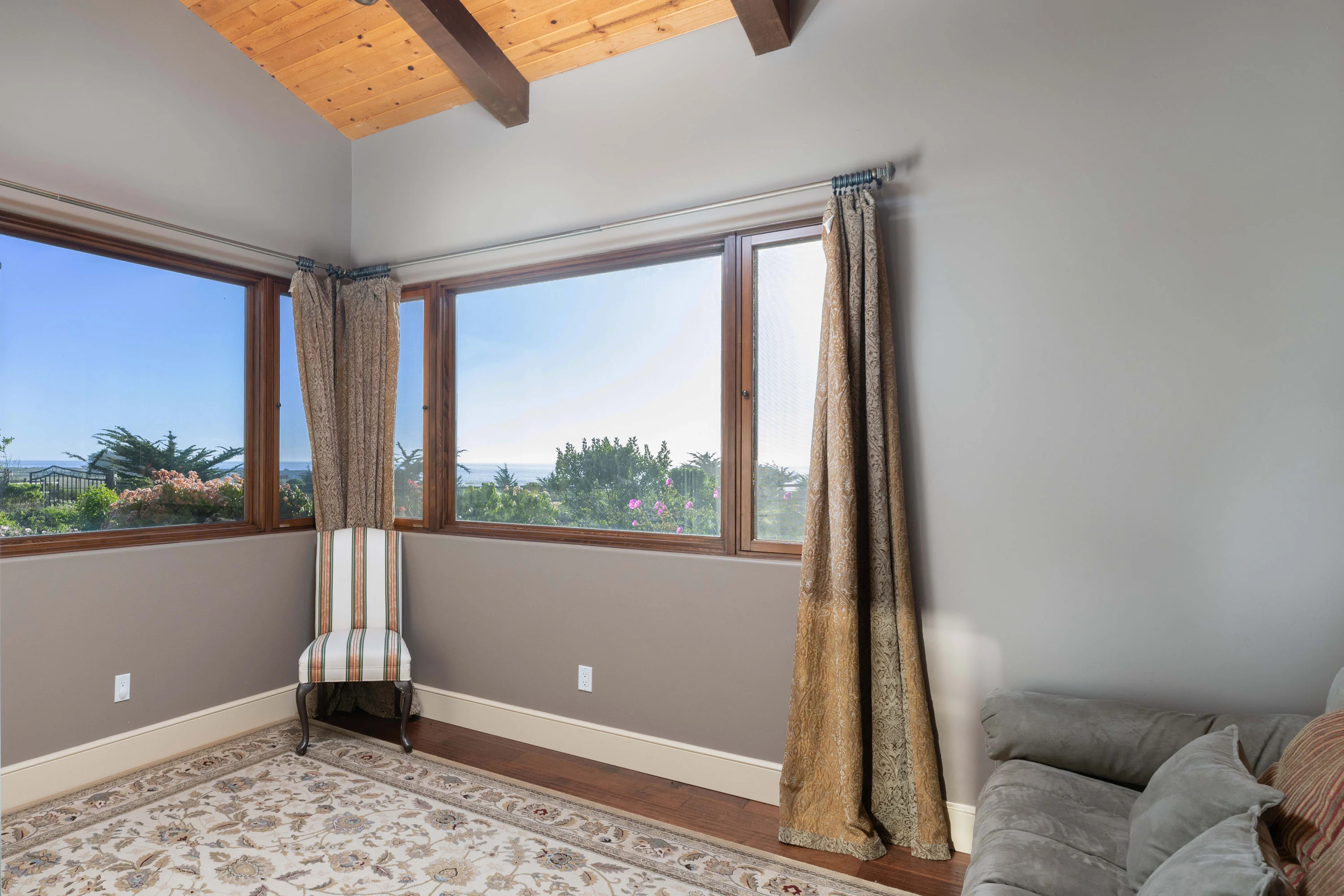 295 Via Piedras Blancas, Central Coast of California, California 93452 - 295-via-piedras-blancas-san-simeon-california18_sf3wgp