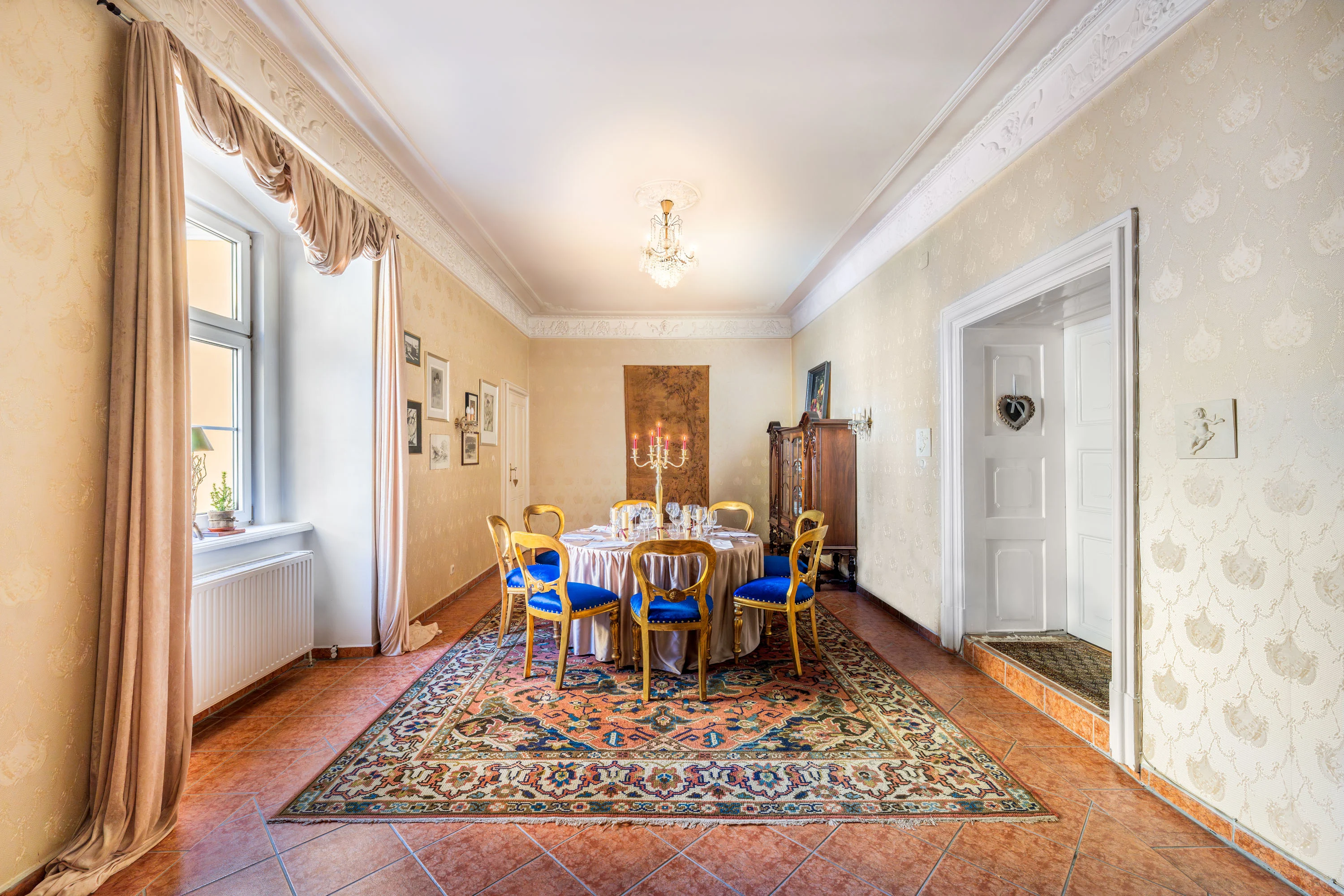 Schloss Stupache Allee, Stuppach, Near Vienna, Gloggnitz , Lower Austria - Mozarts-Last-Castle-12_djikug