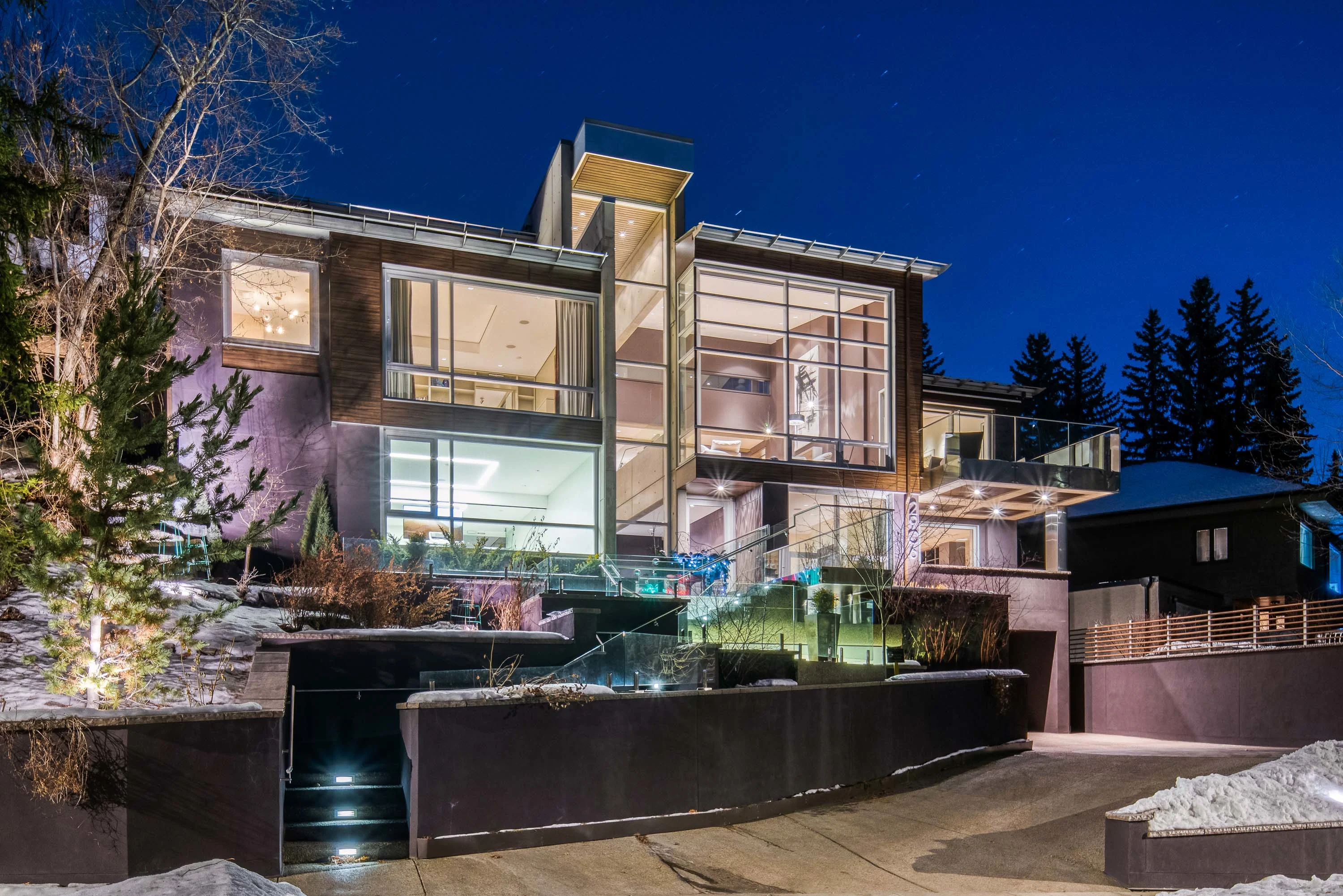 2906 Marquette Street Southwest, Calgary, Alberta T2T 3E3, Canada - 2906-marquette-street-southwest-calgary-alberta-canada81_h0a3m1