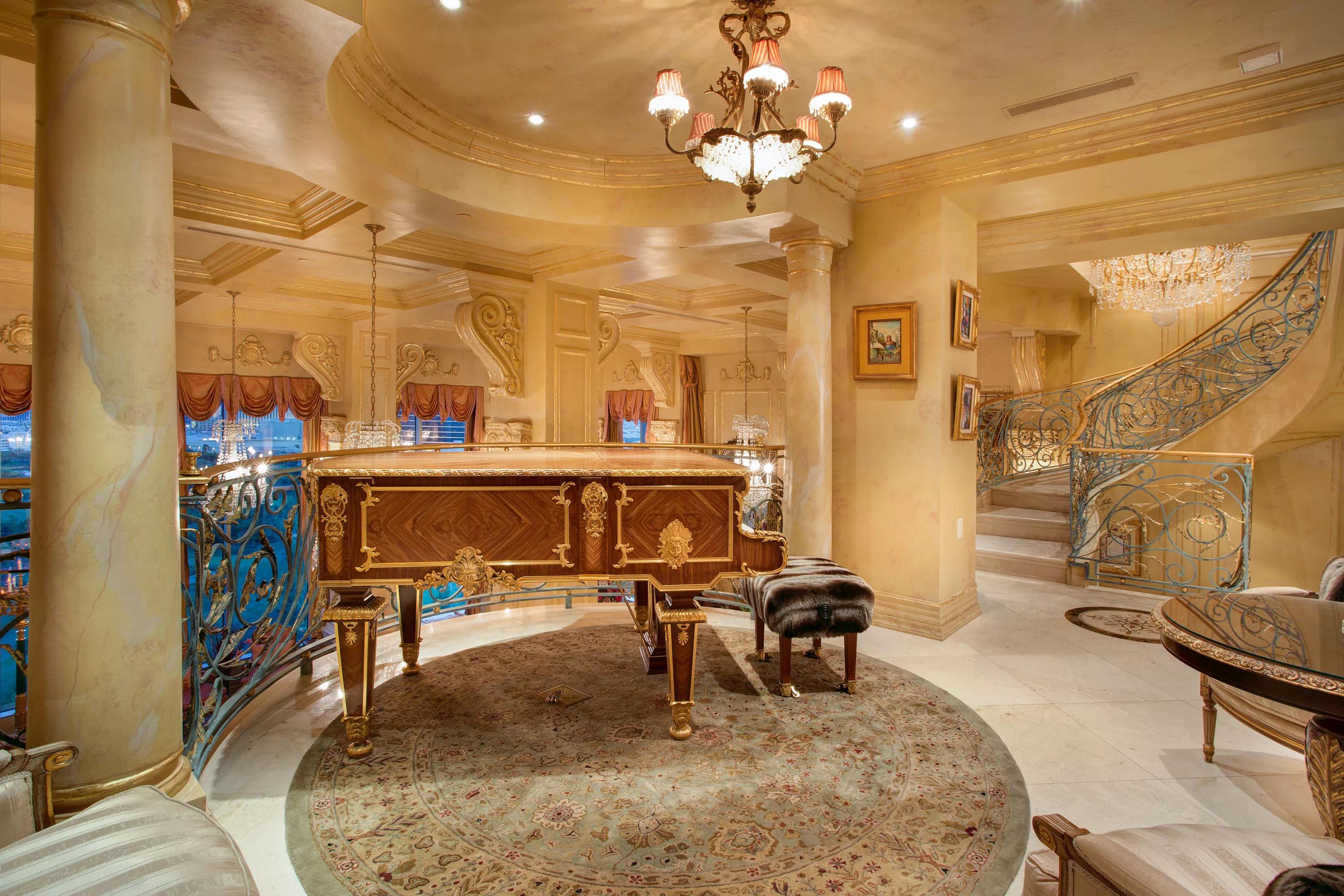 360 E Desert Inn Road, 1902, Las Vegas, Nevada 89109 - 360-e-desert-inn-road-las-vegas-nv-89109-10-29-18-49-4949_aqgss3