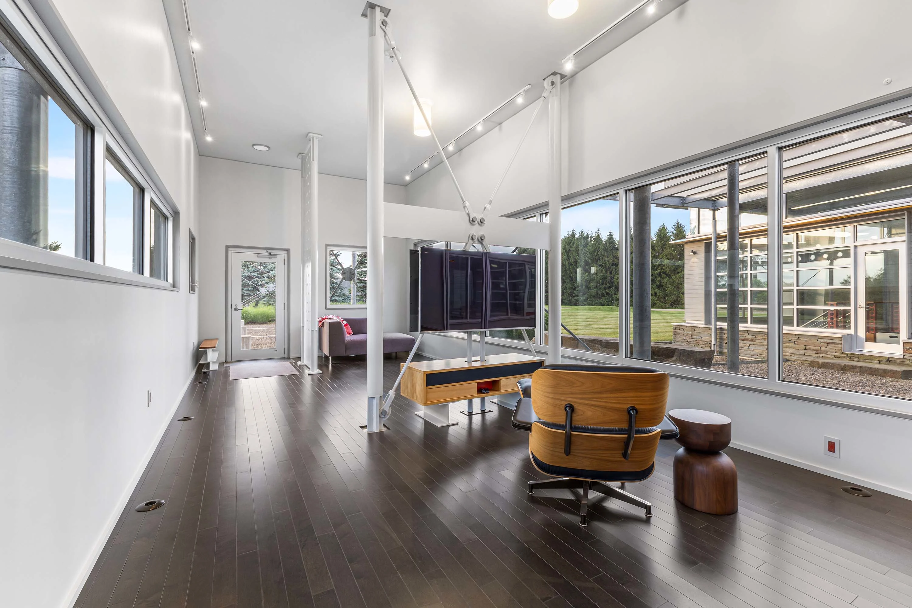 The Corning Glass House | 10288-10289 Whispering Wind Trail, Corning, Finger Lakes Area, New York 14830 - 40_10288-10289_Whispering_Wind_Trail_Corning_NY_14830_ewnxvp